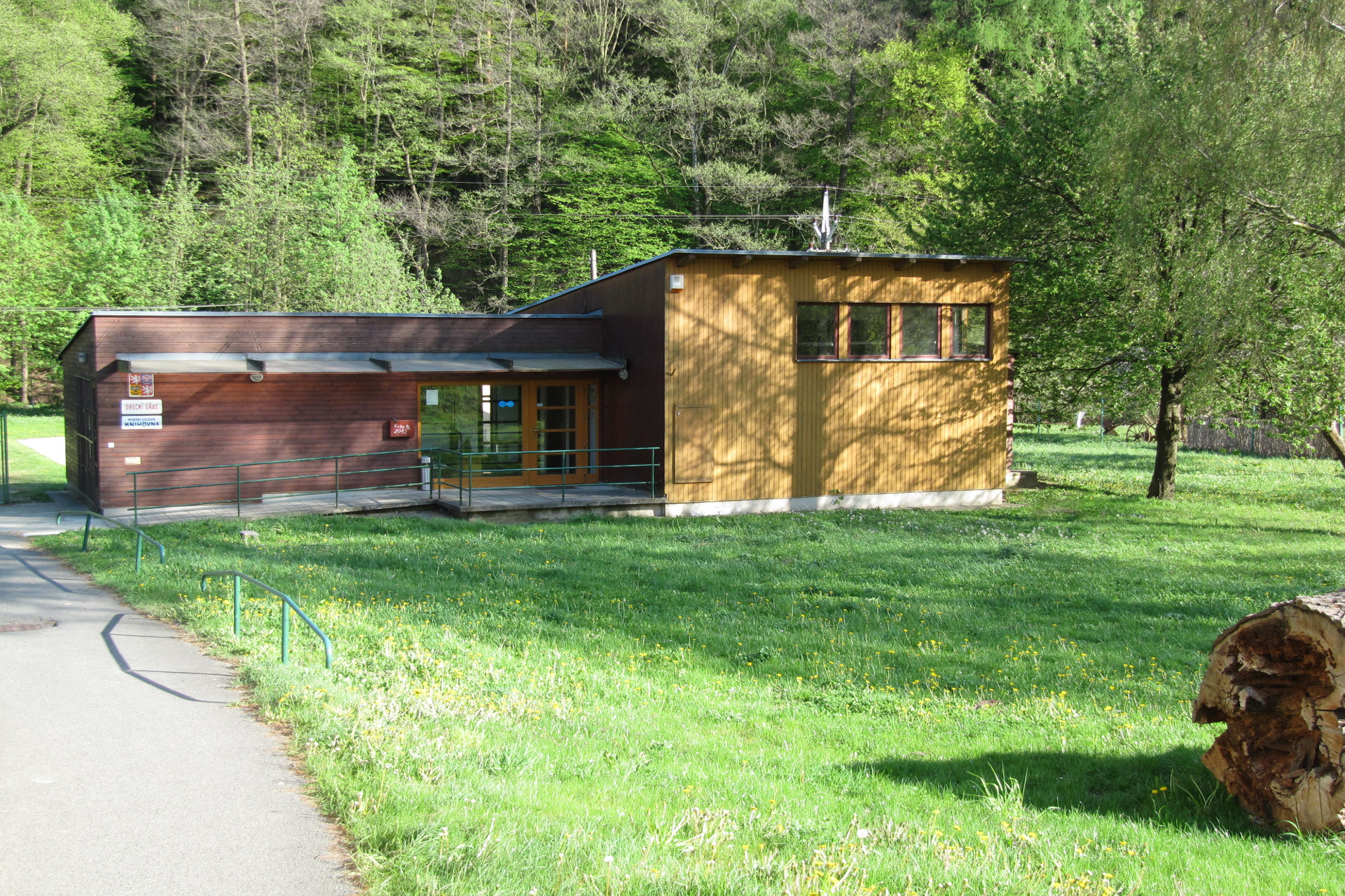 Šarovy - obecní úřad