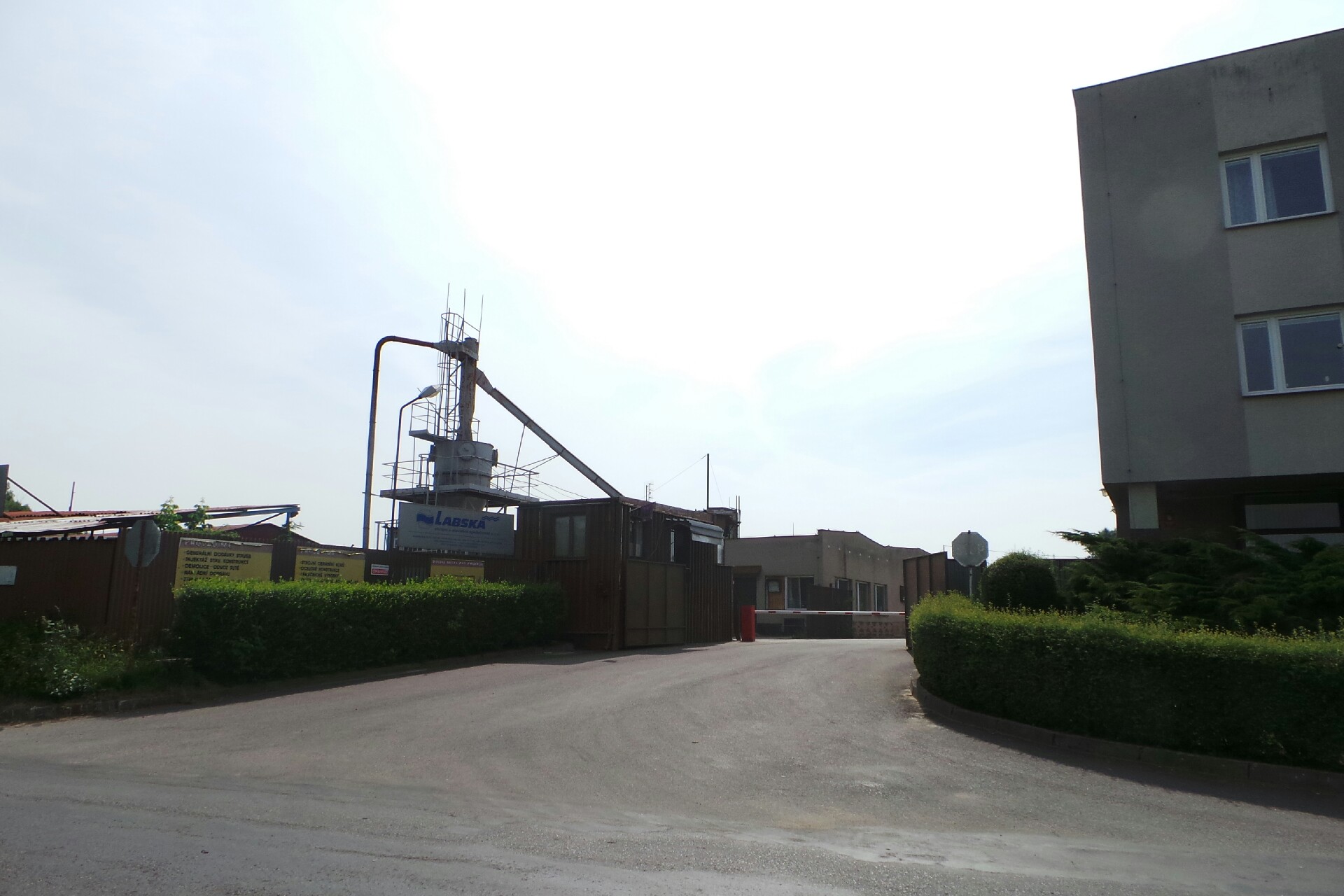 LABSKÁ, strojní a stavební společnost s.r.o. - Lodní doprava