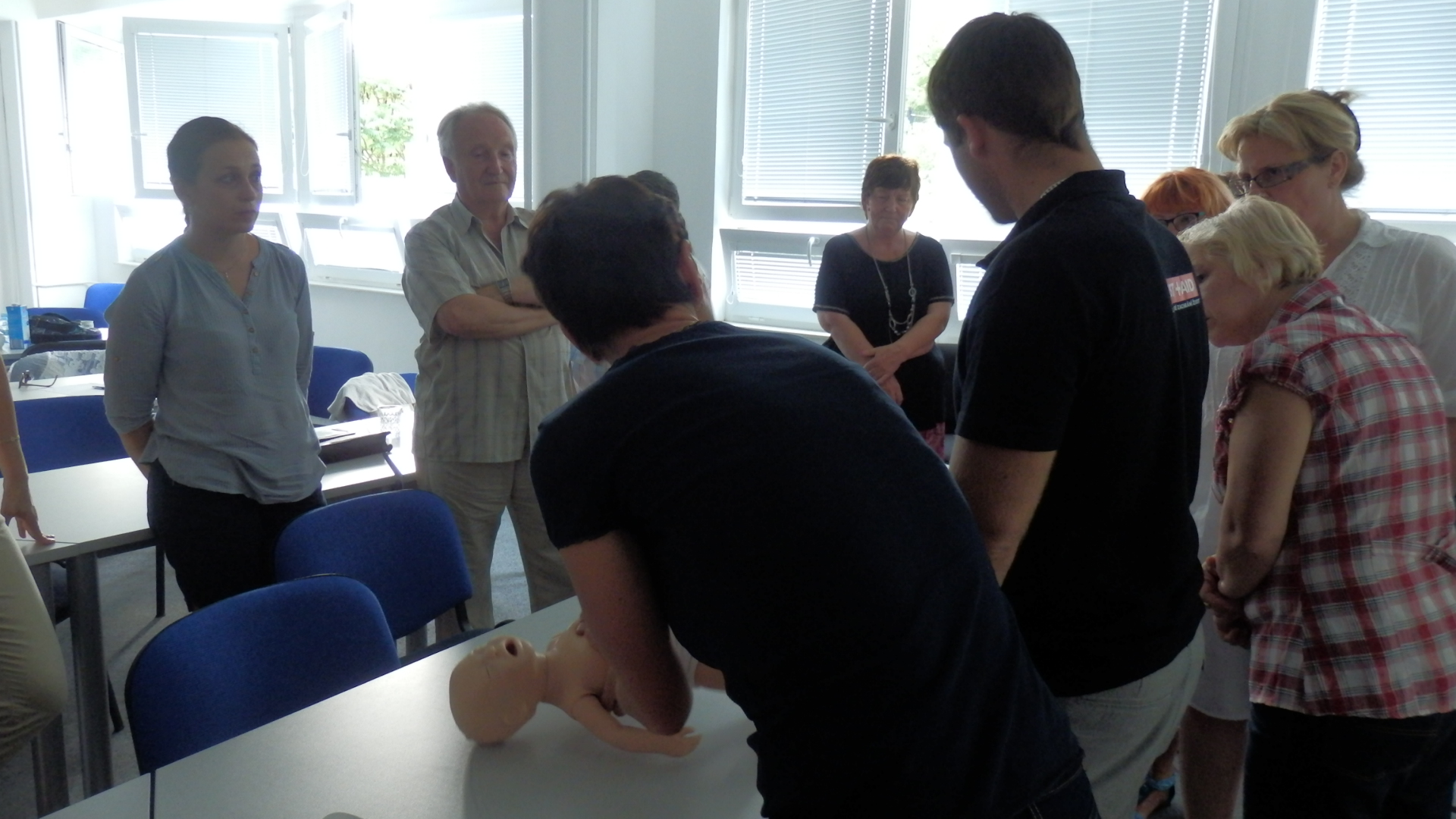 FIRST-AID foto 6