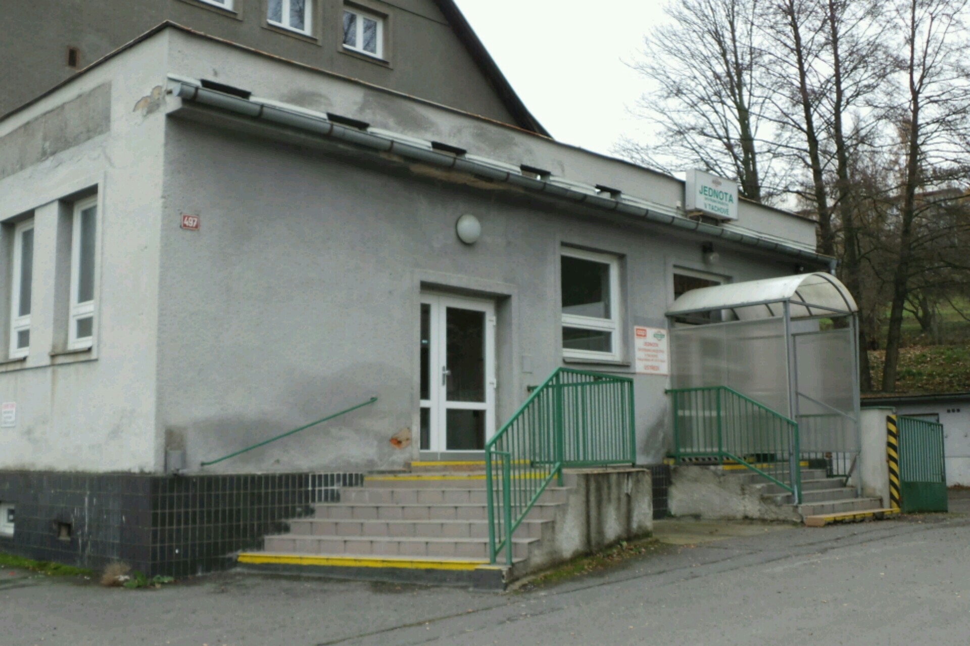 Jednota, spotřební družstvo v Tachově foto 1