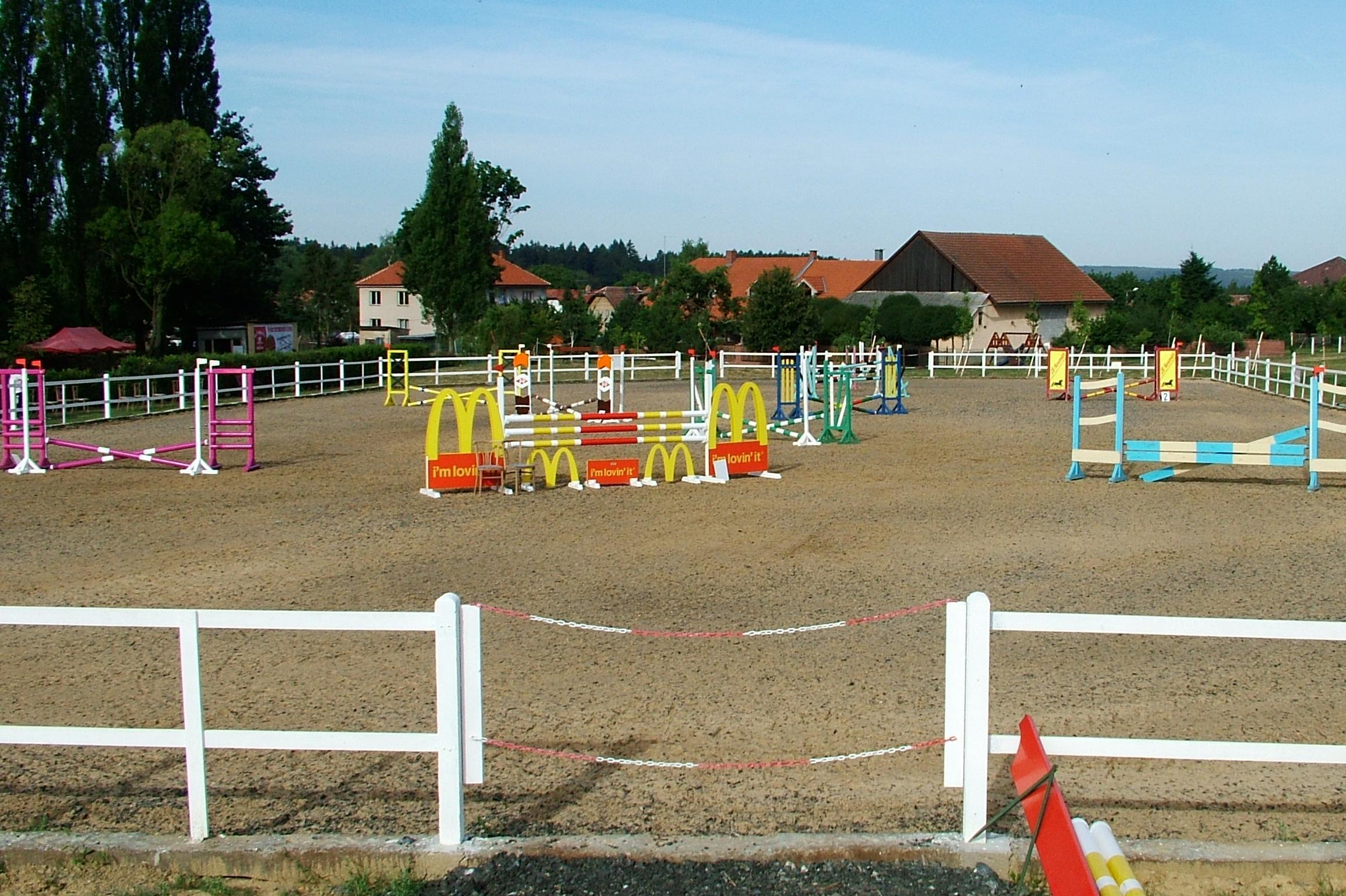 Jezdecká společnost Nesměň