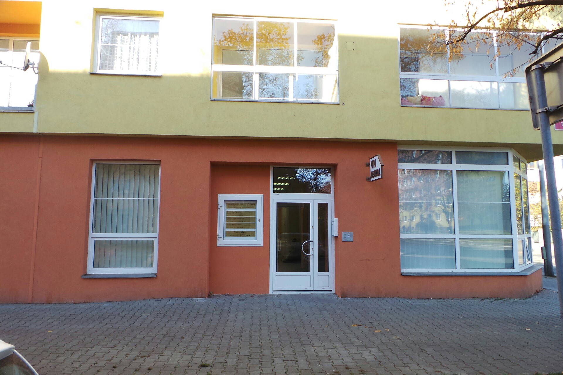 MUDr. Jan Bajcura - Zubní ordinace