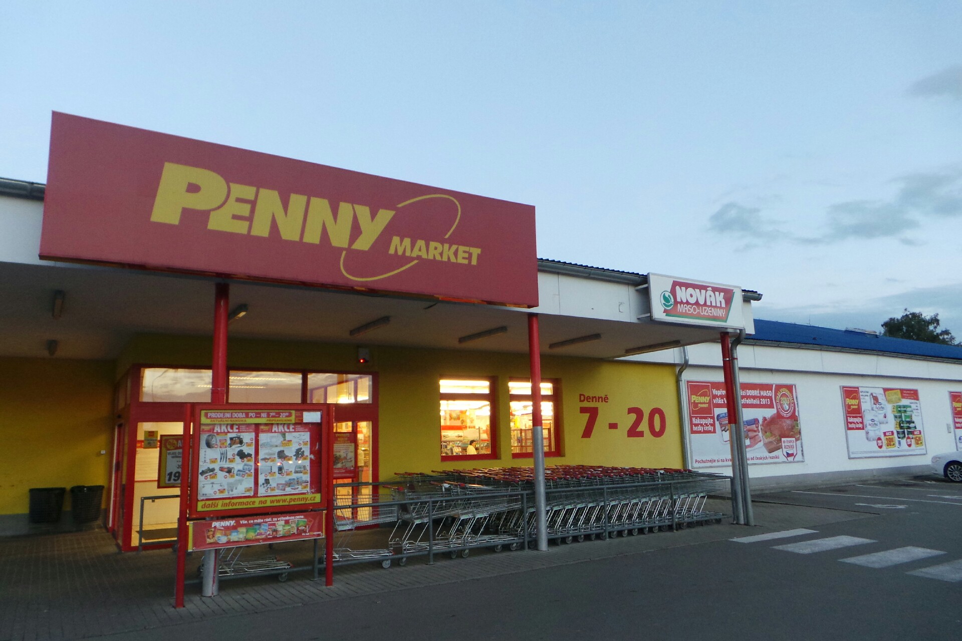 NOVÁK maso - uzeniny