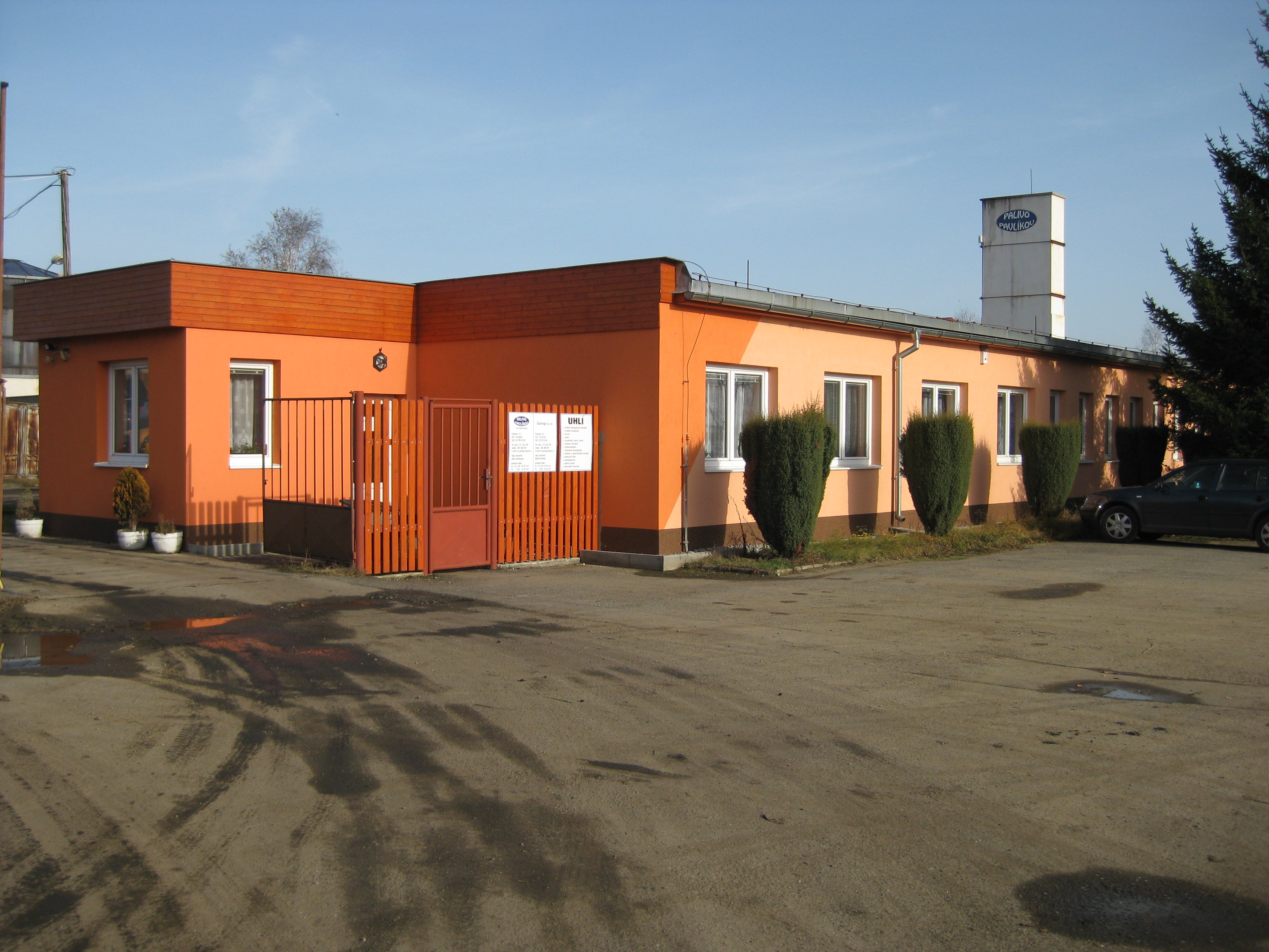 PALIVO PAVLÍKOV foto 2