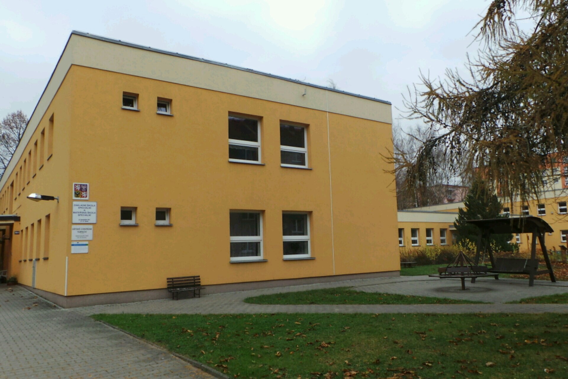 Mateřská škola a Základní škola Sluníčko Turnov,