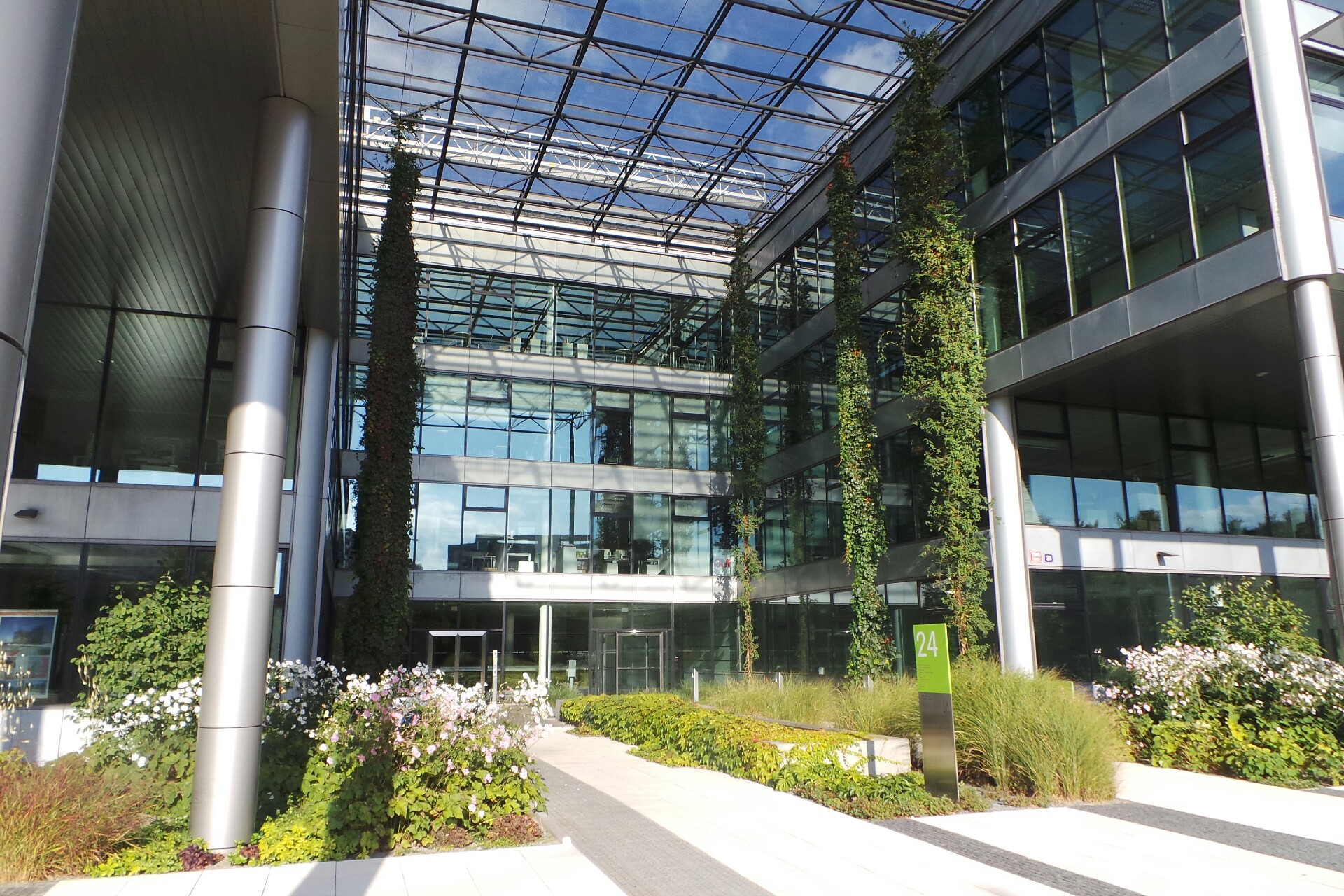 Prodej nářadí - 3M Česko, spol. s r.o.