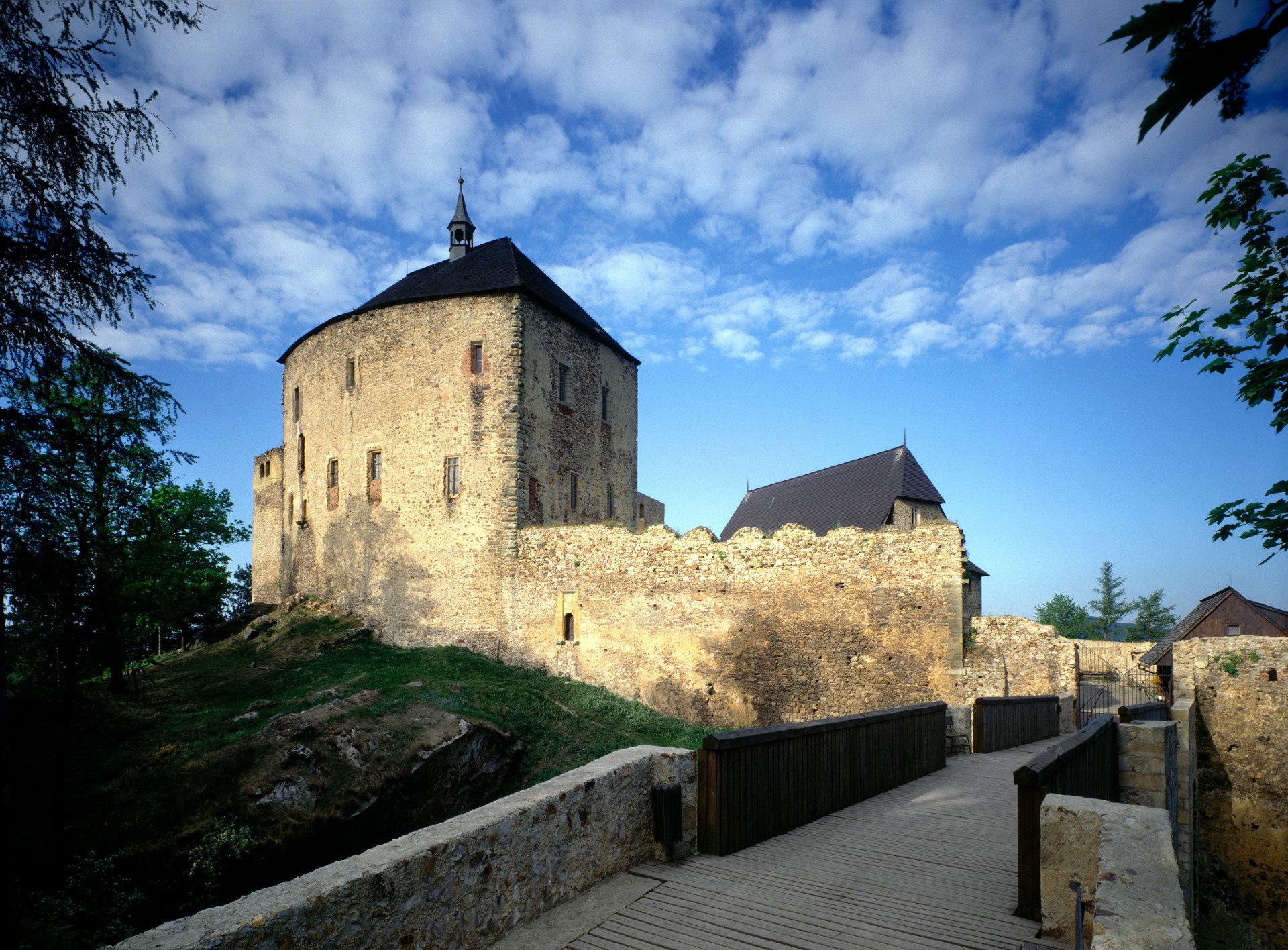 Státní hrad Točník foto 2