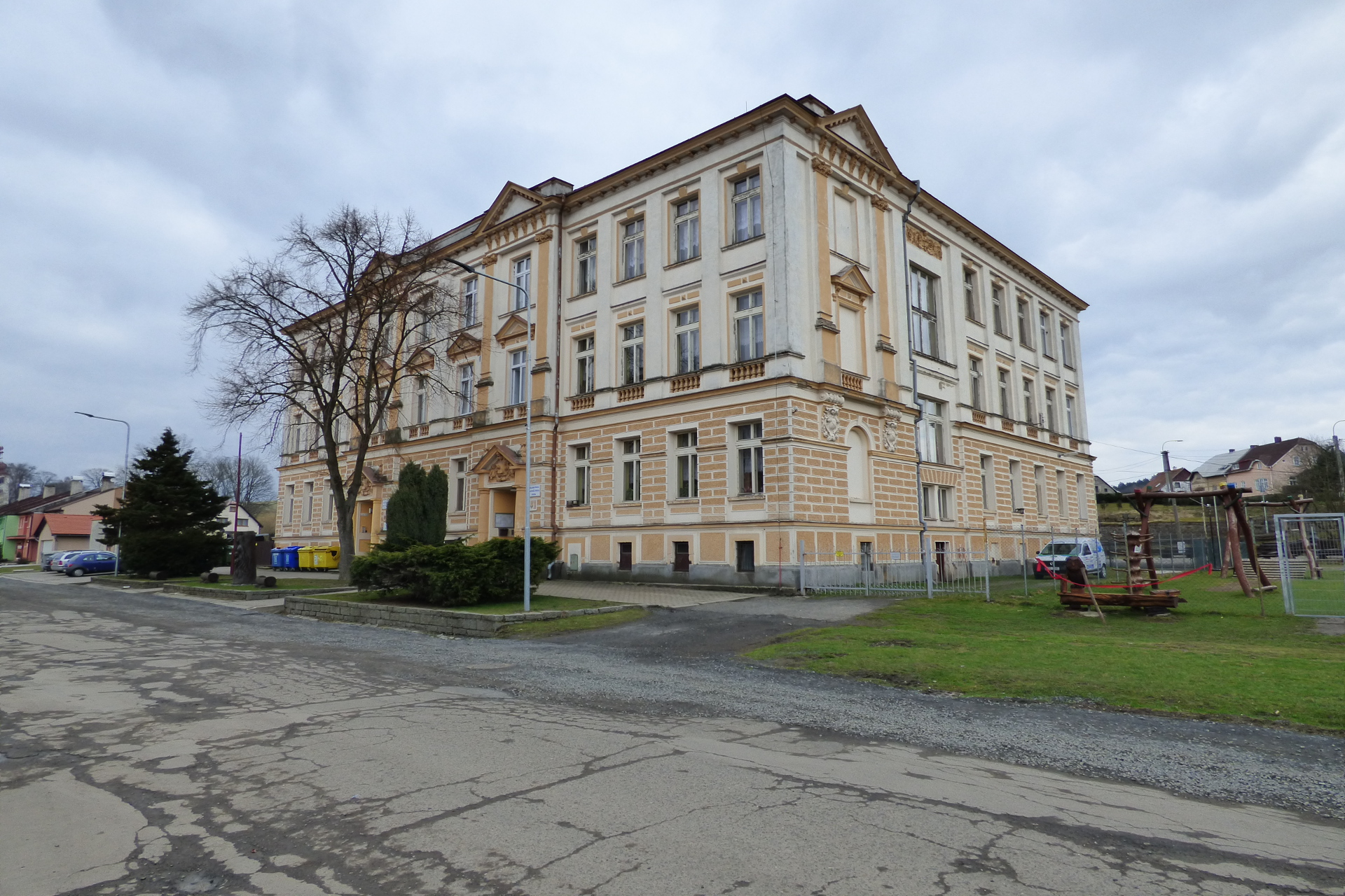 ZŠ a MŠ Lipová foto 4