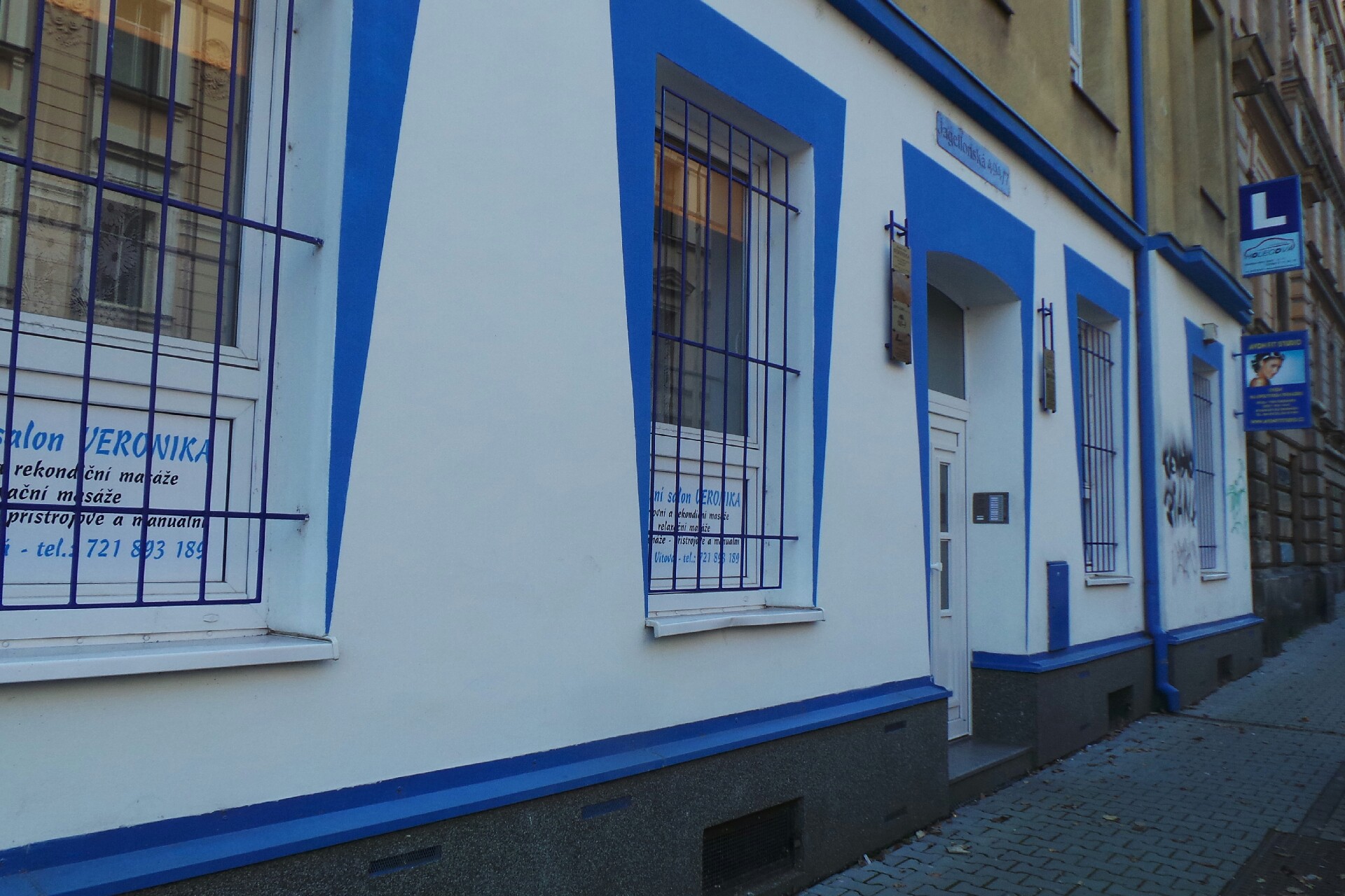 AUTOŠKOLA HOLECOVÁ