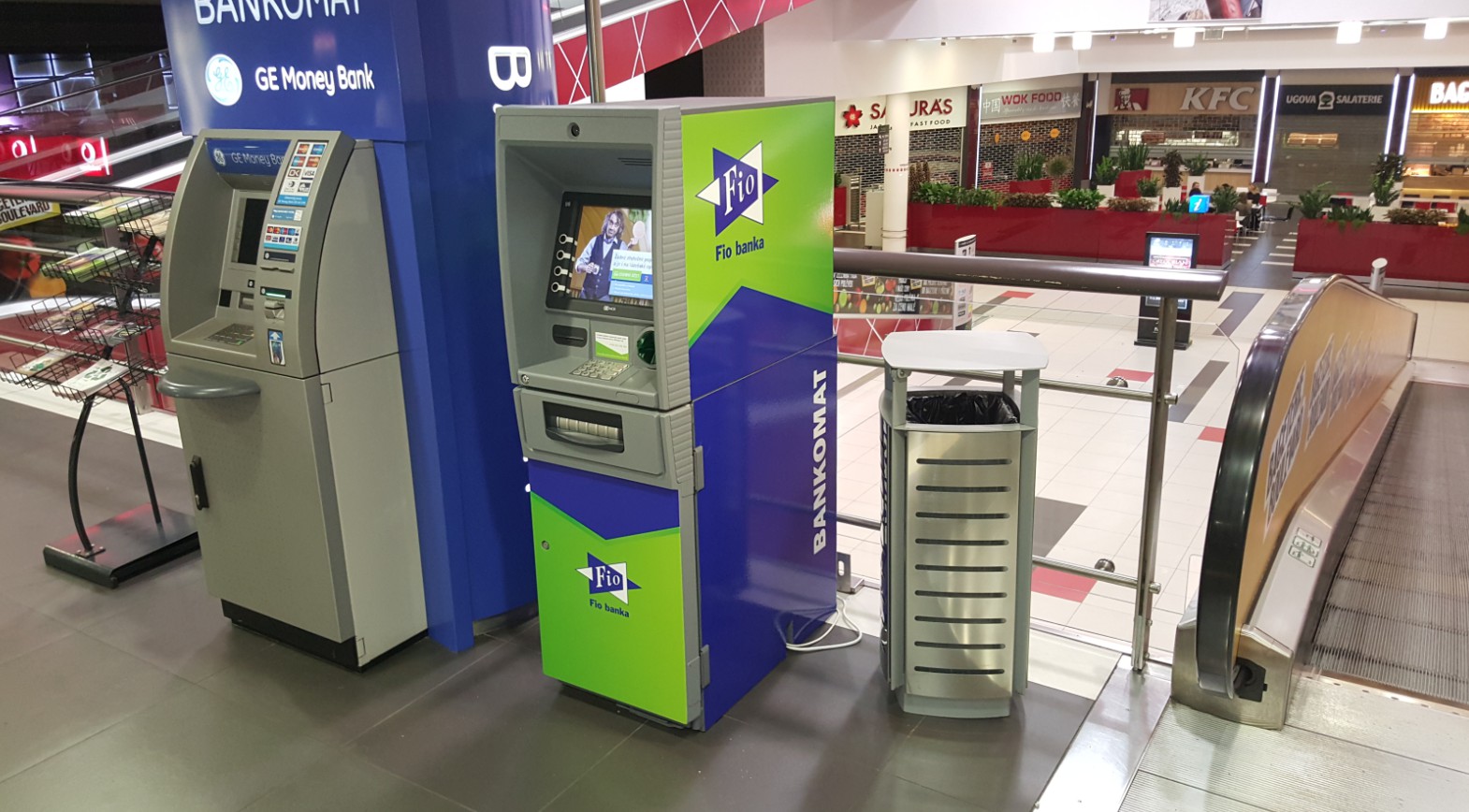 Bankomat Fio banky foto 2