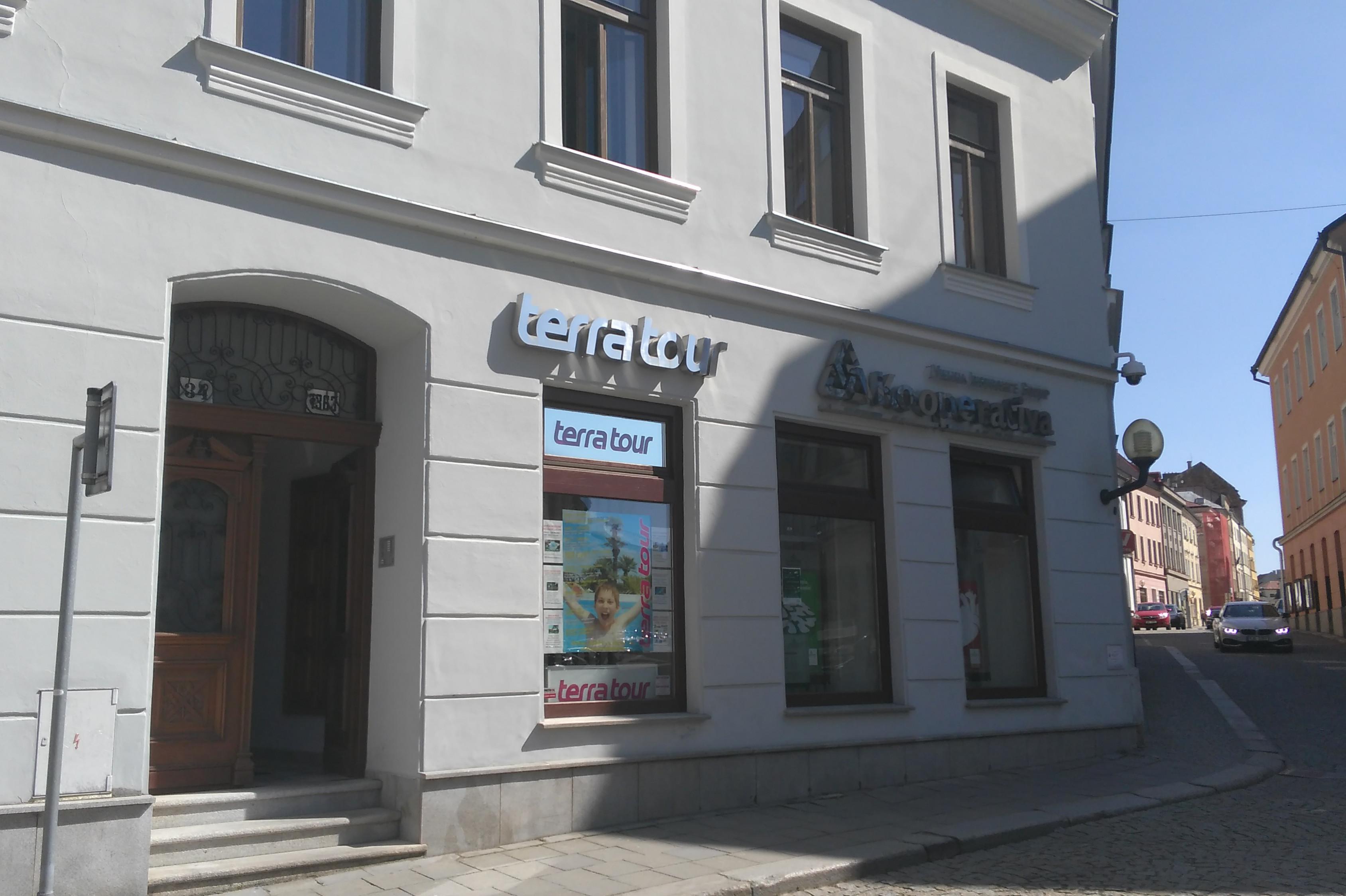 Terra Tour, cestovní kancelář