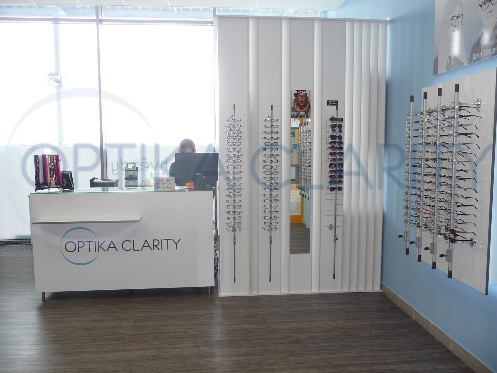 Optika Clarity foto 2