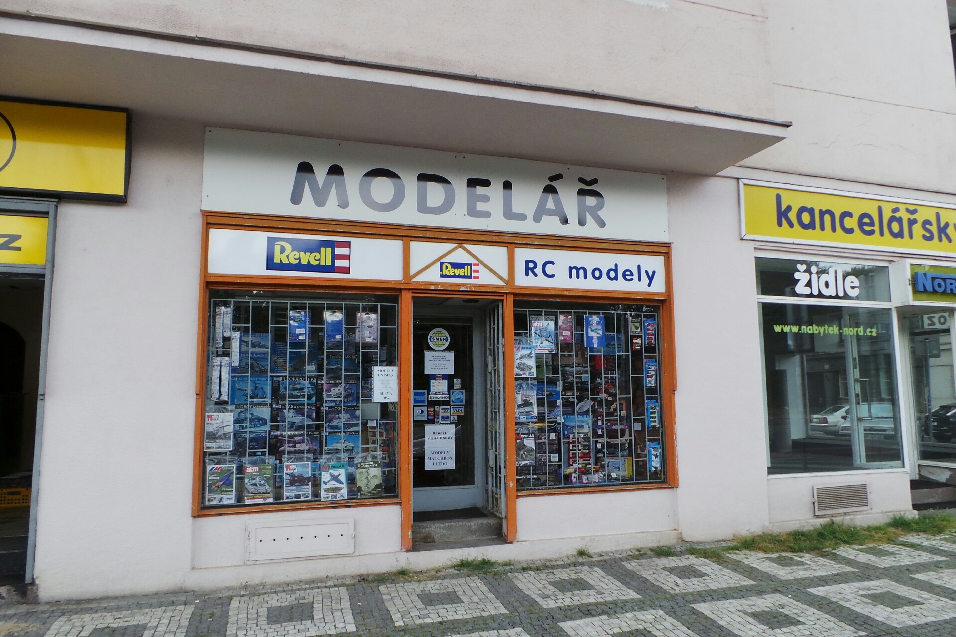 PROFITECH, spol. s r.o.