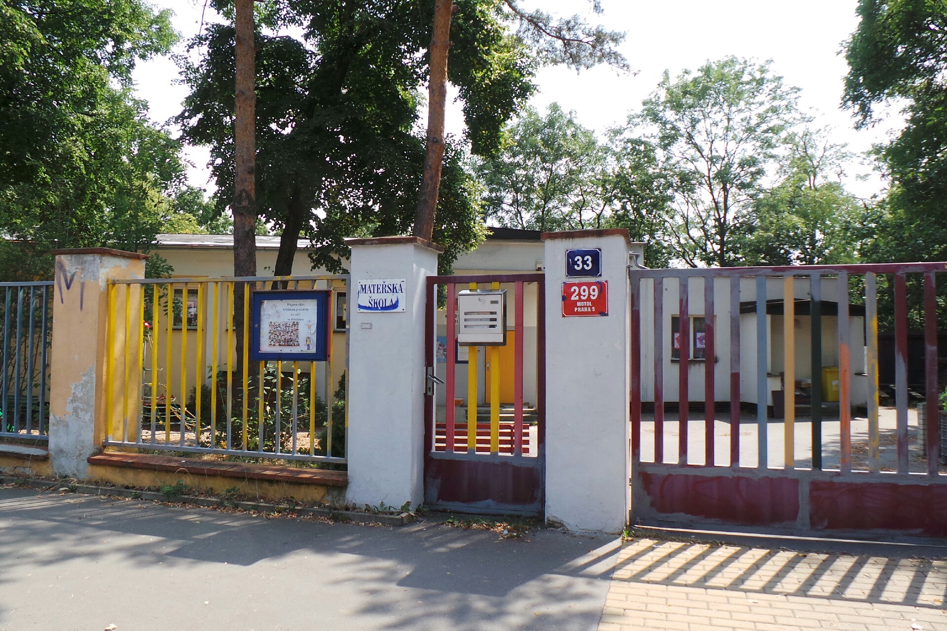 Mateřská škola V Úvalu, o.p.s.