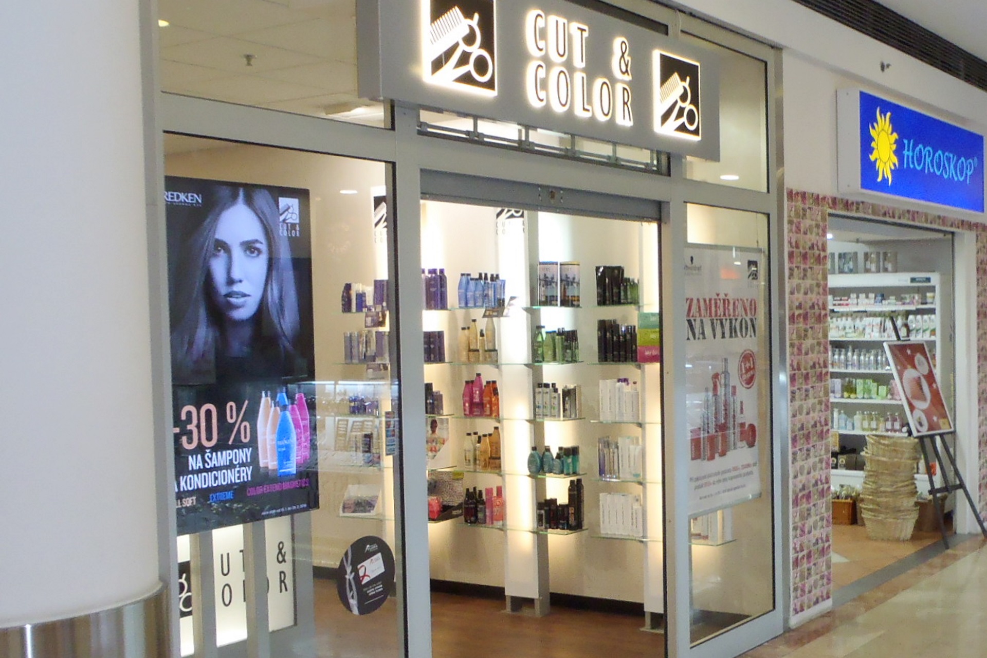 Kadeřnictví CUT&COLOR