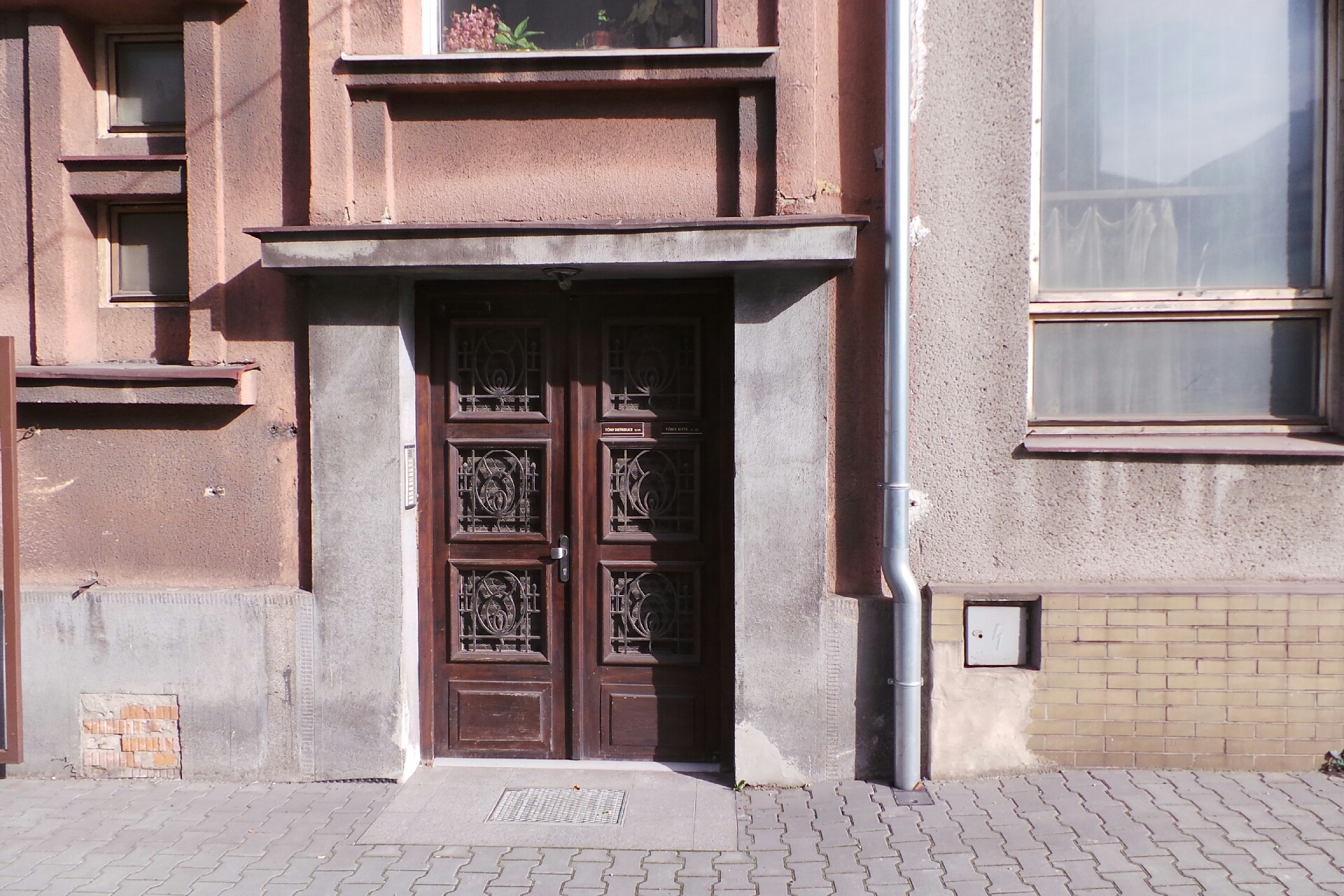 TONIS distribuce, s.r.o.