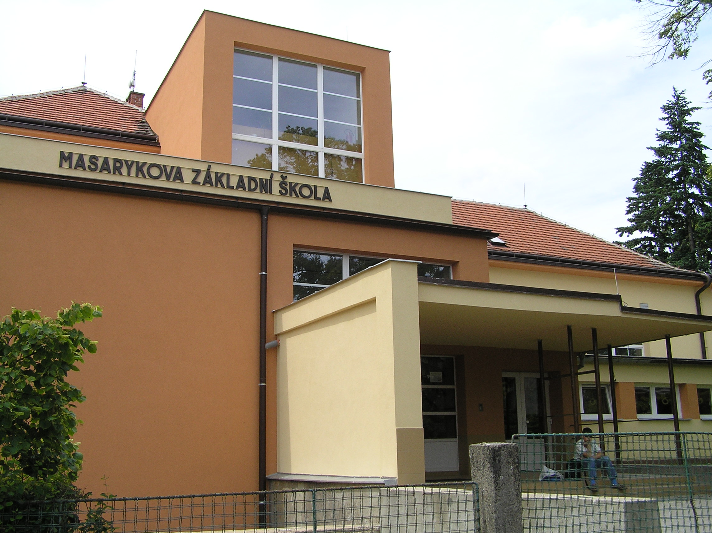 Masarykova základní škola a mateřská škola Obecnice foto 5