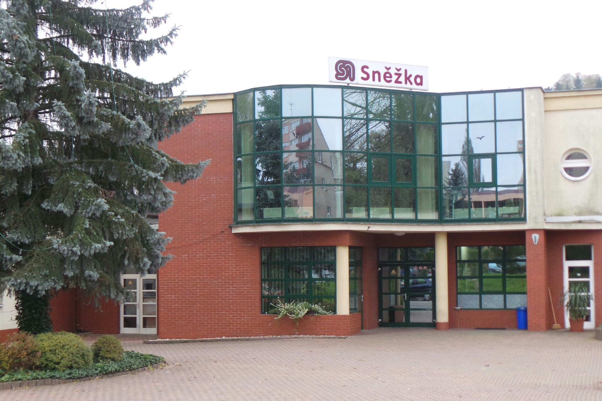 Sněžka, výrobní družstvo Náchod