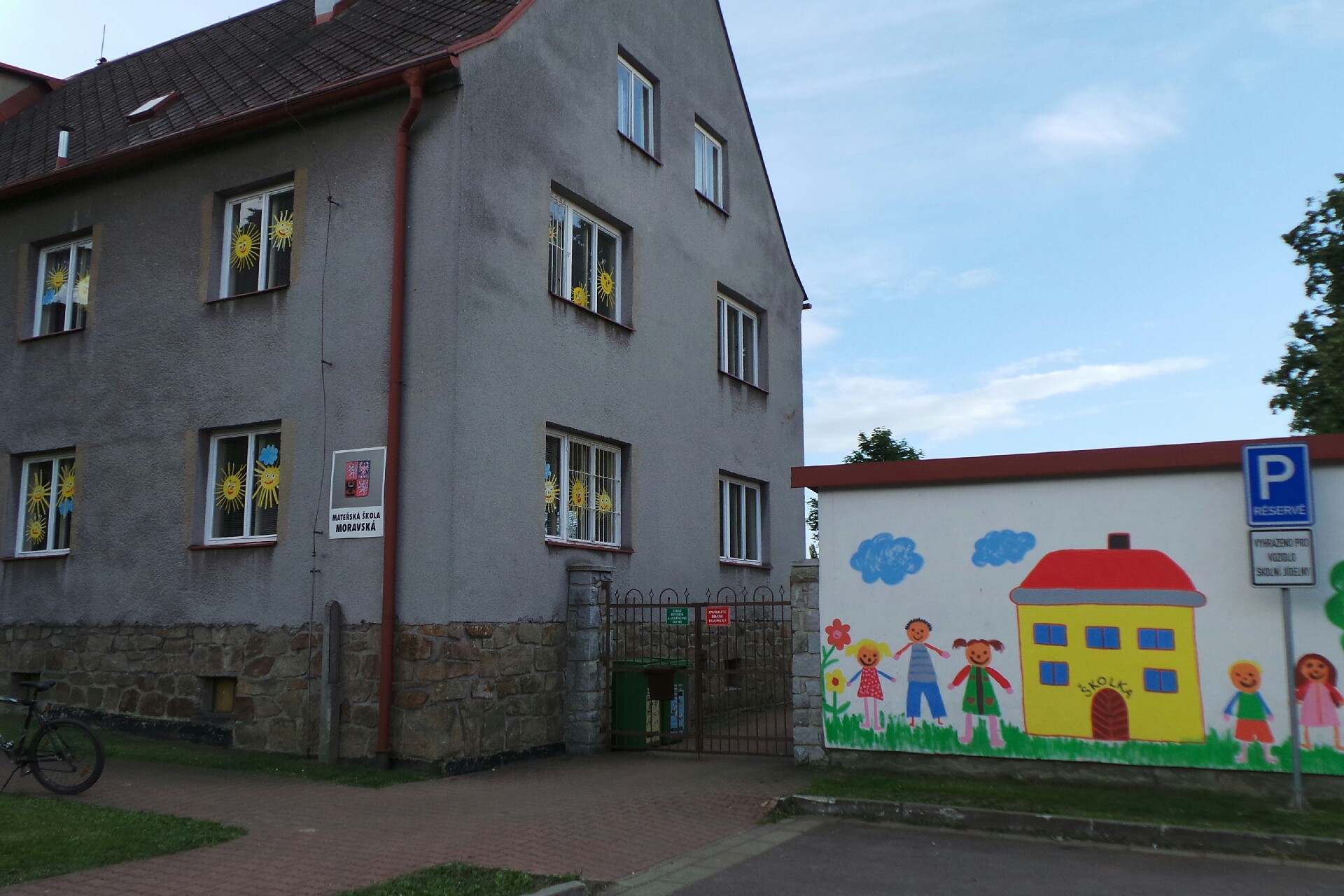 Mateřská škola, Moravská, Králíky foto 2
