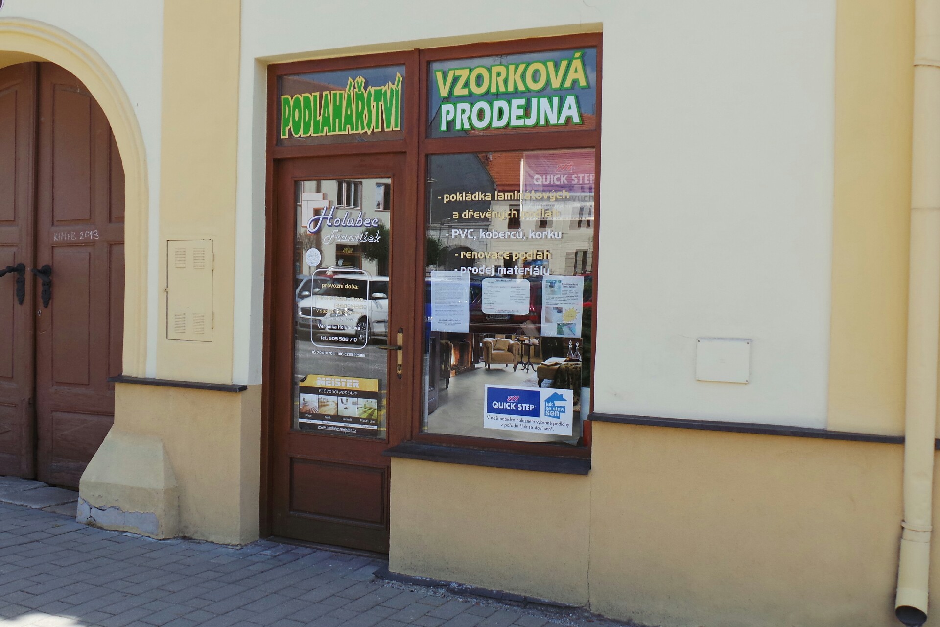 František Holubec - Prodej podlahových krytin