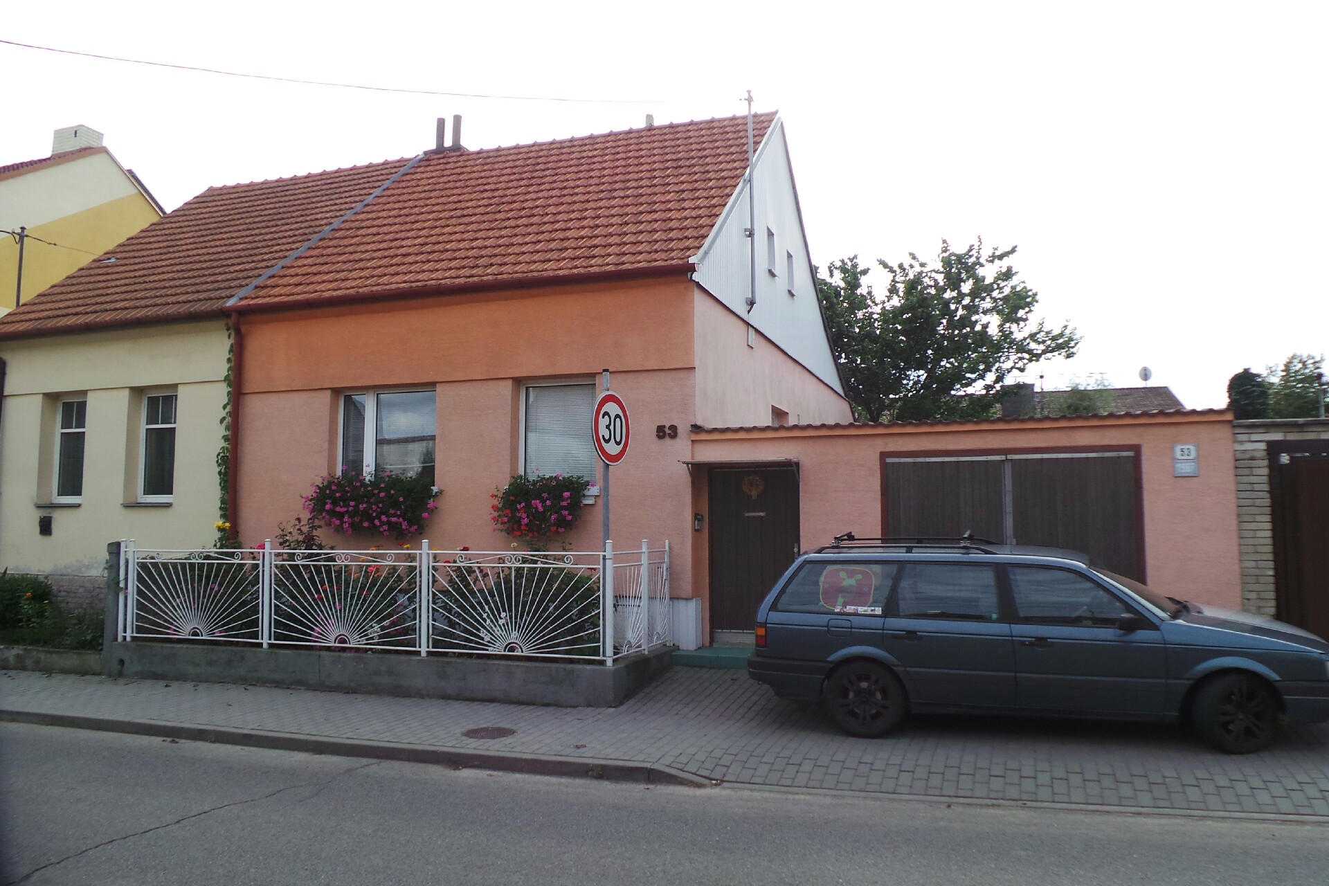 Elross Roman Zálešák