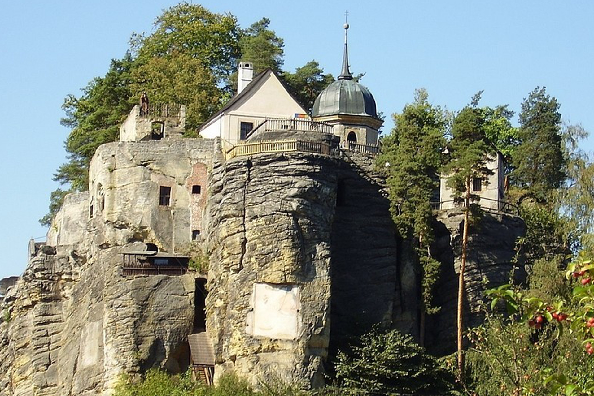 Hrad Sloup foto 2