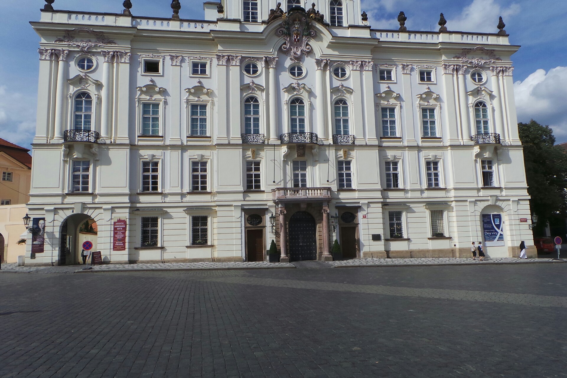 Arcibiskupství pražské