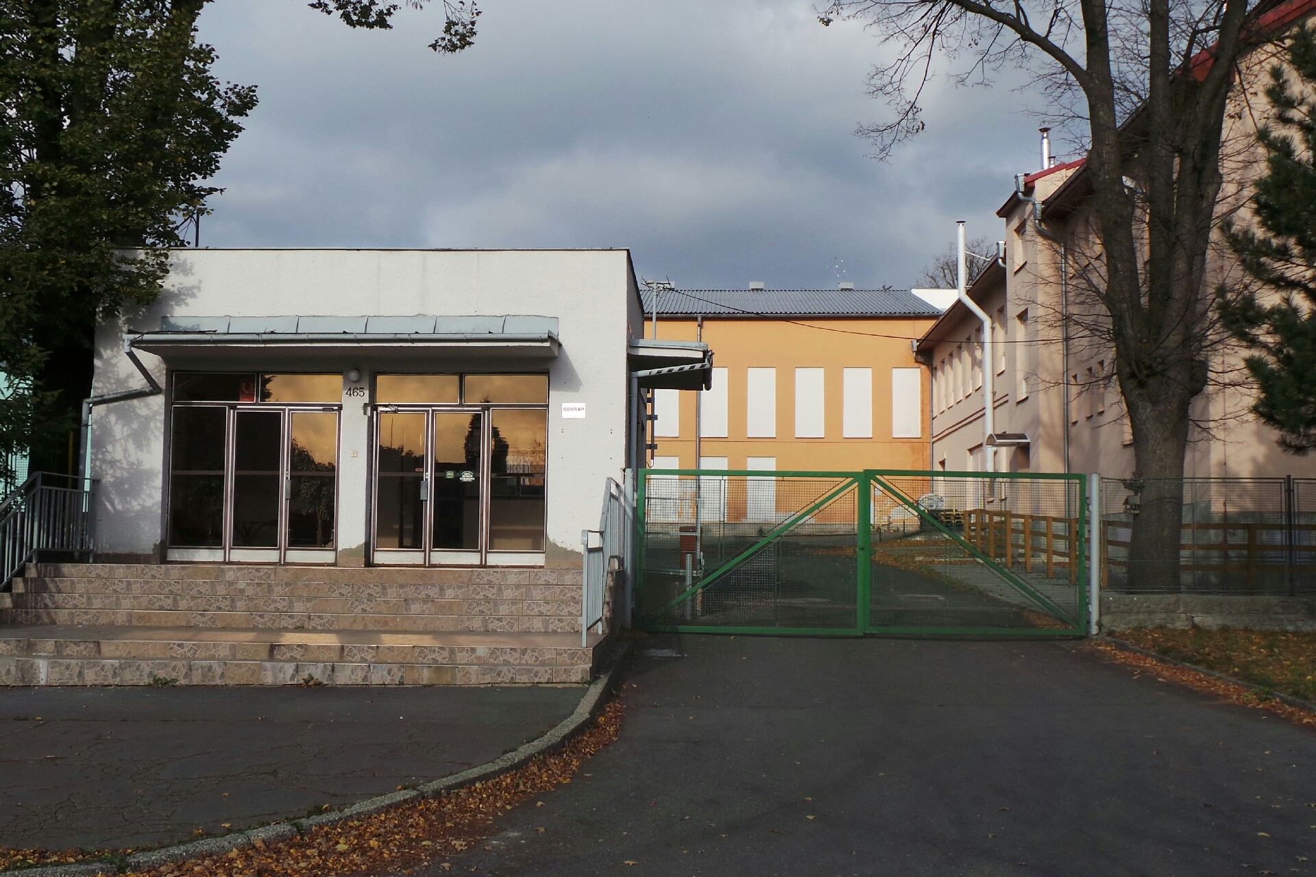 La Boheme Cafe and Harney & Sons Teas