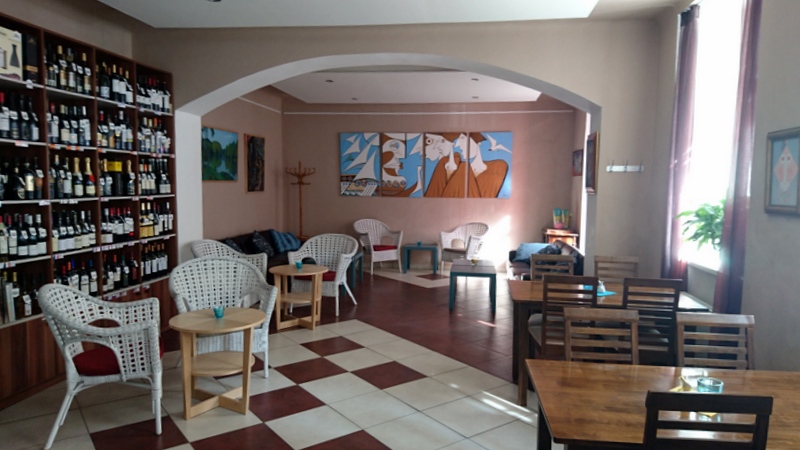 VINOTÉKA U LACHTANA foto 2