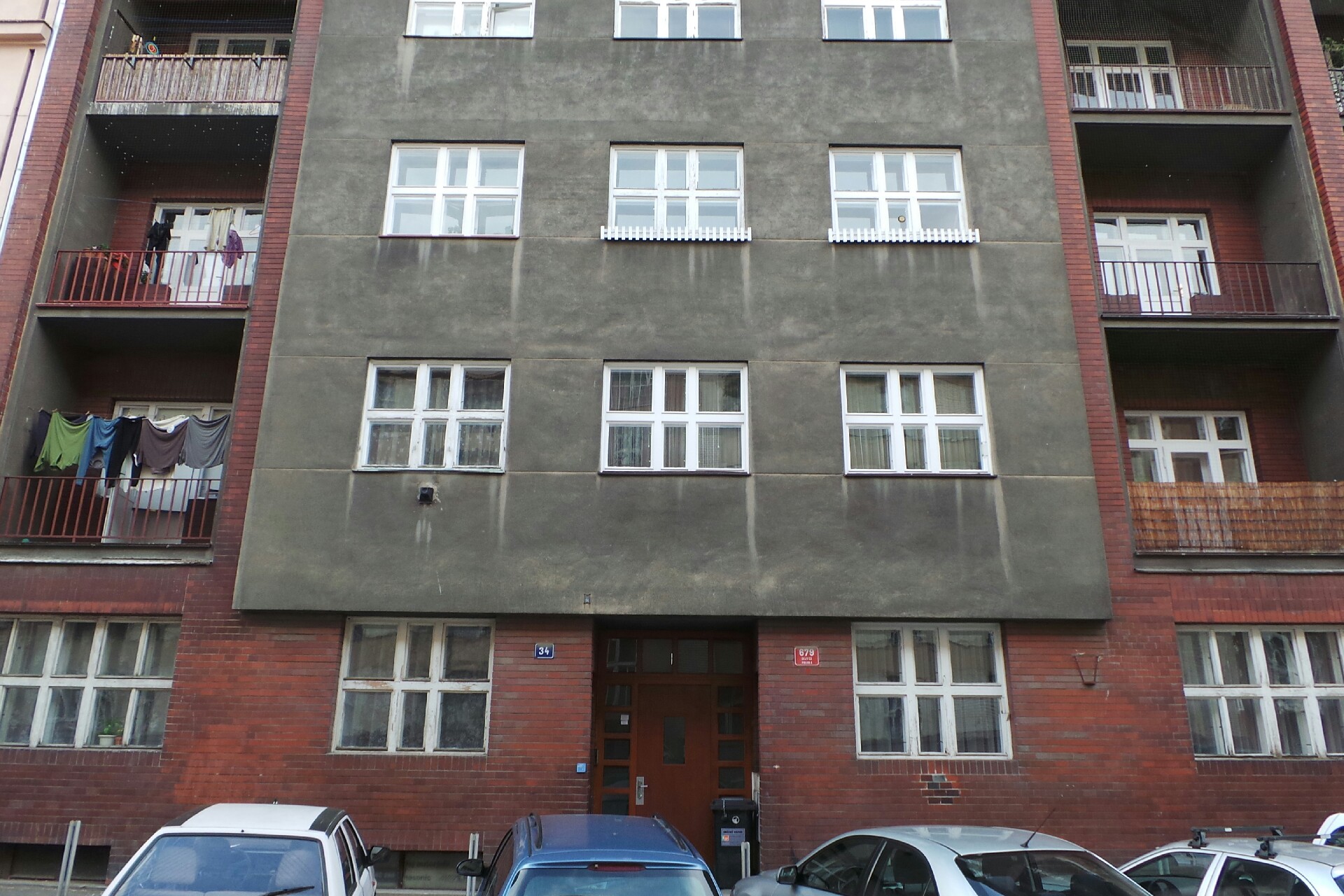 PLUHAŘ Čistírna vertikálních žaluzií