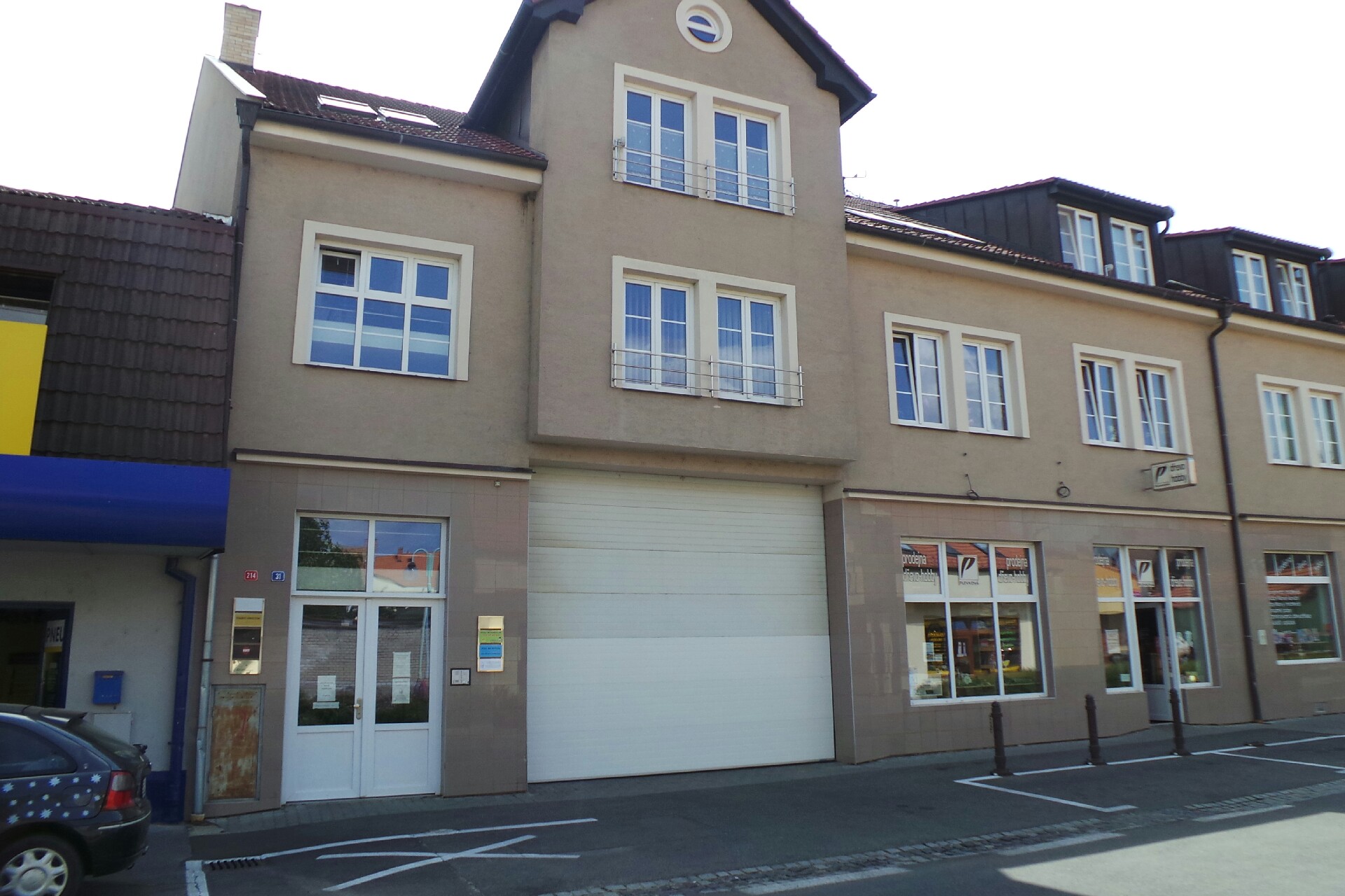 Realitní kancelář Kominíček