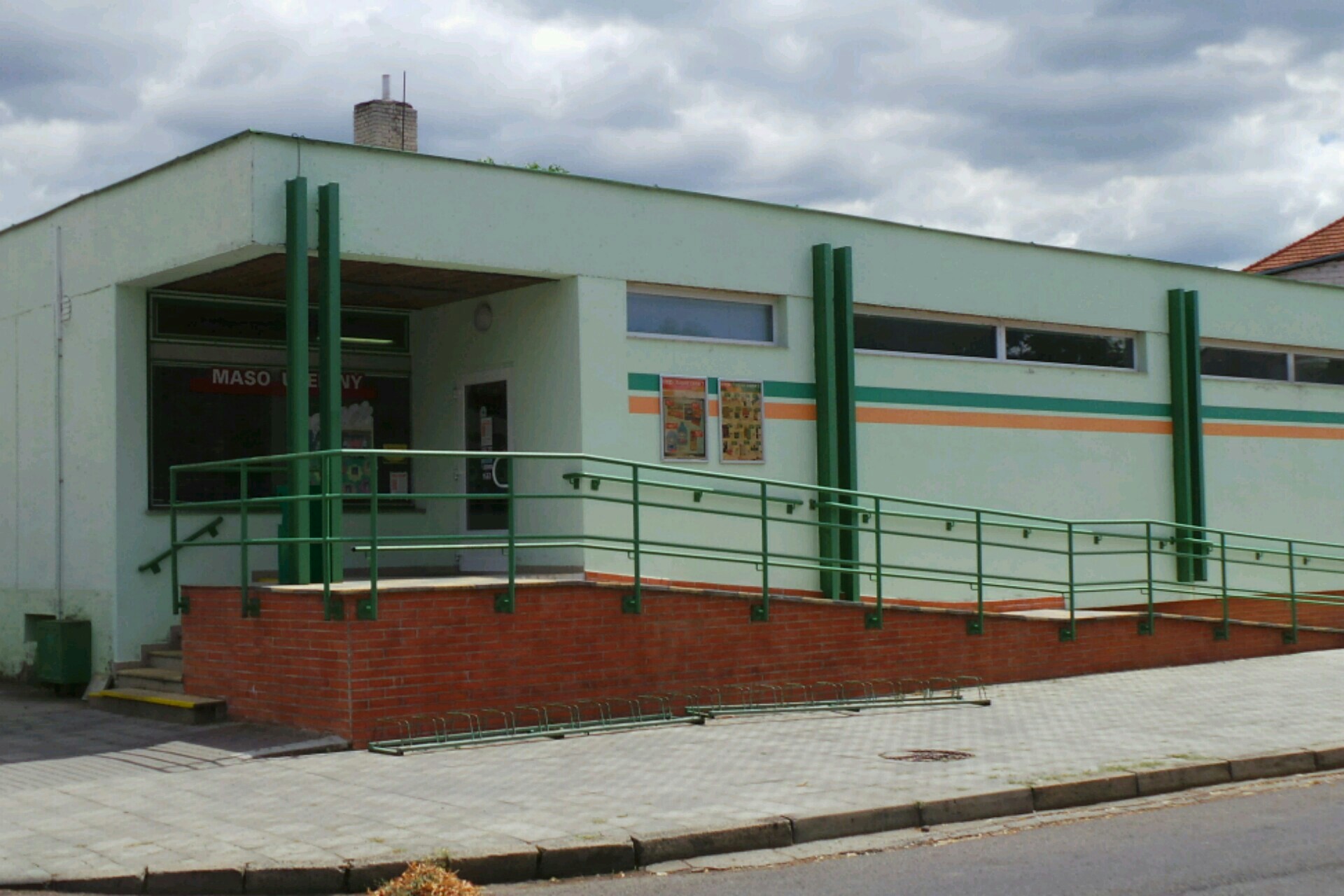 Jednota, spotřební družstvo v Hodoníně - COOP