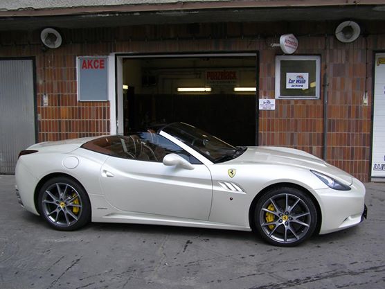 Car Wash - Jan Peterek foto 4