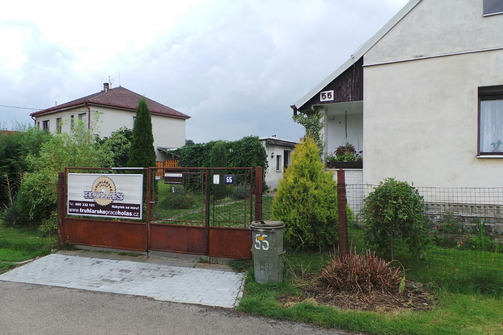 TRUHLÁŘSKÉ PRÁCE HOLAS