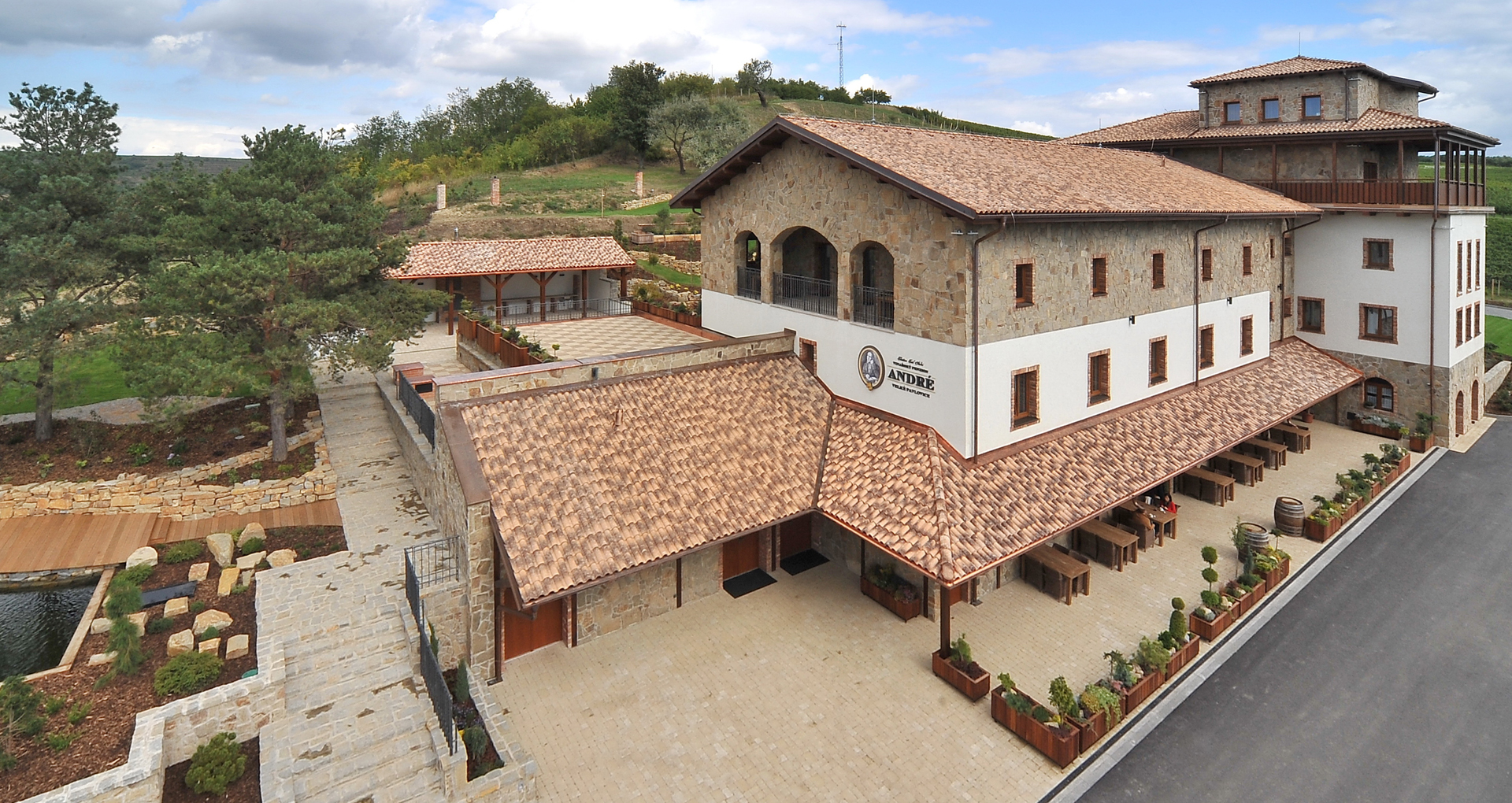 Šlechtitelská stanice vinařská Velké Pavlovice foto 3