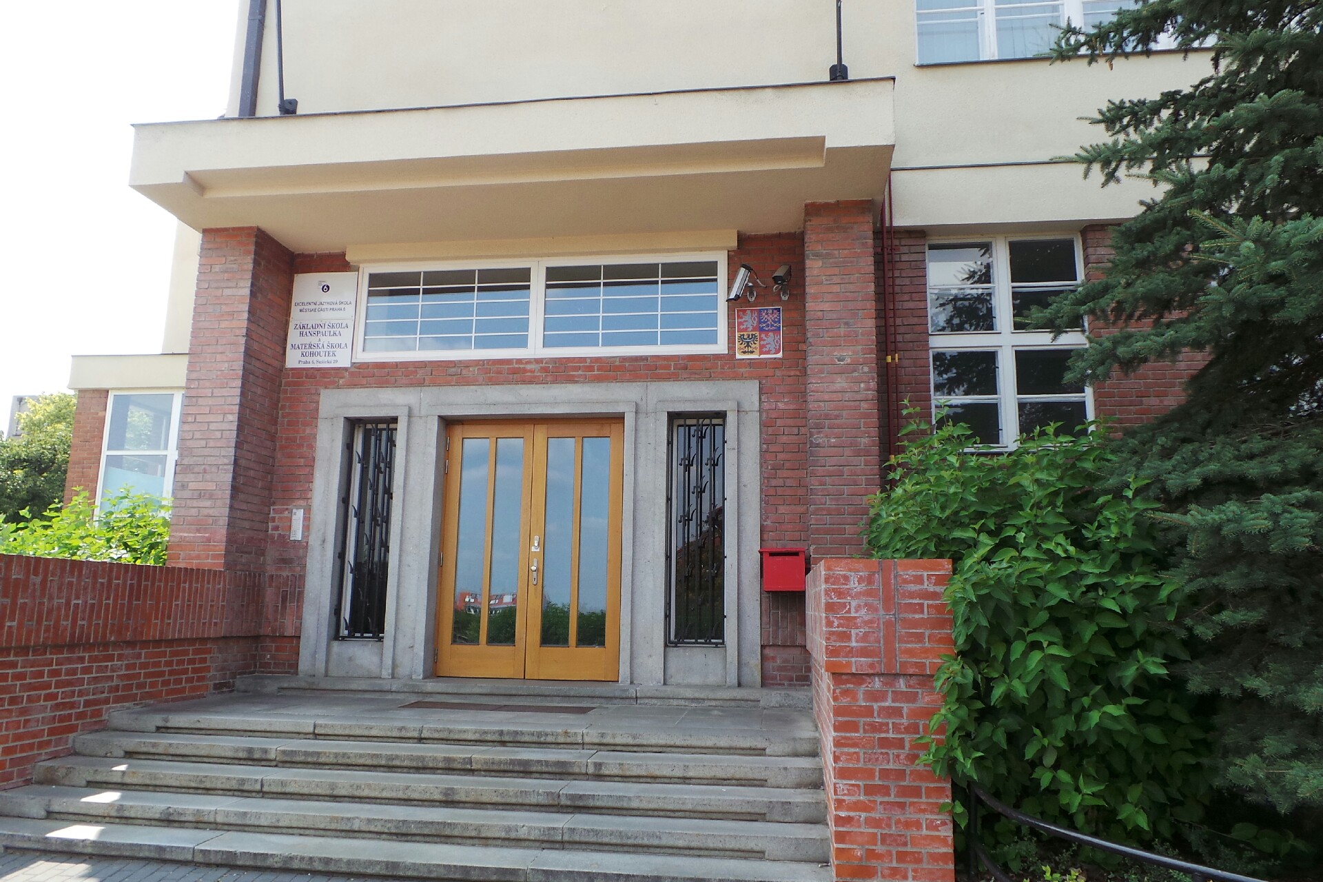 Knihovna Základní školy Hanspaulka