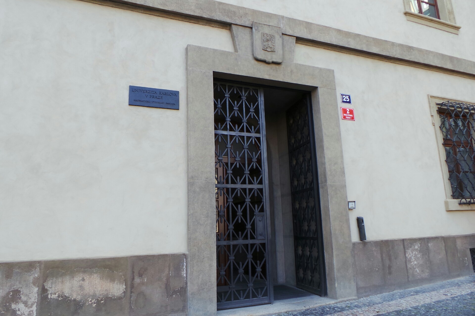 Katedra aplikované matematiky Matematicko-fyzikální fakulty - Univerzita Karlova