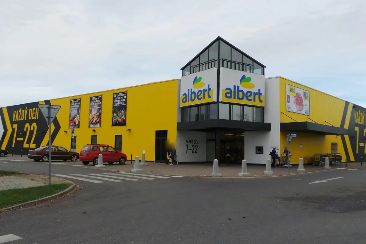 Albert Hypermarket