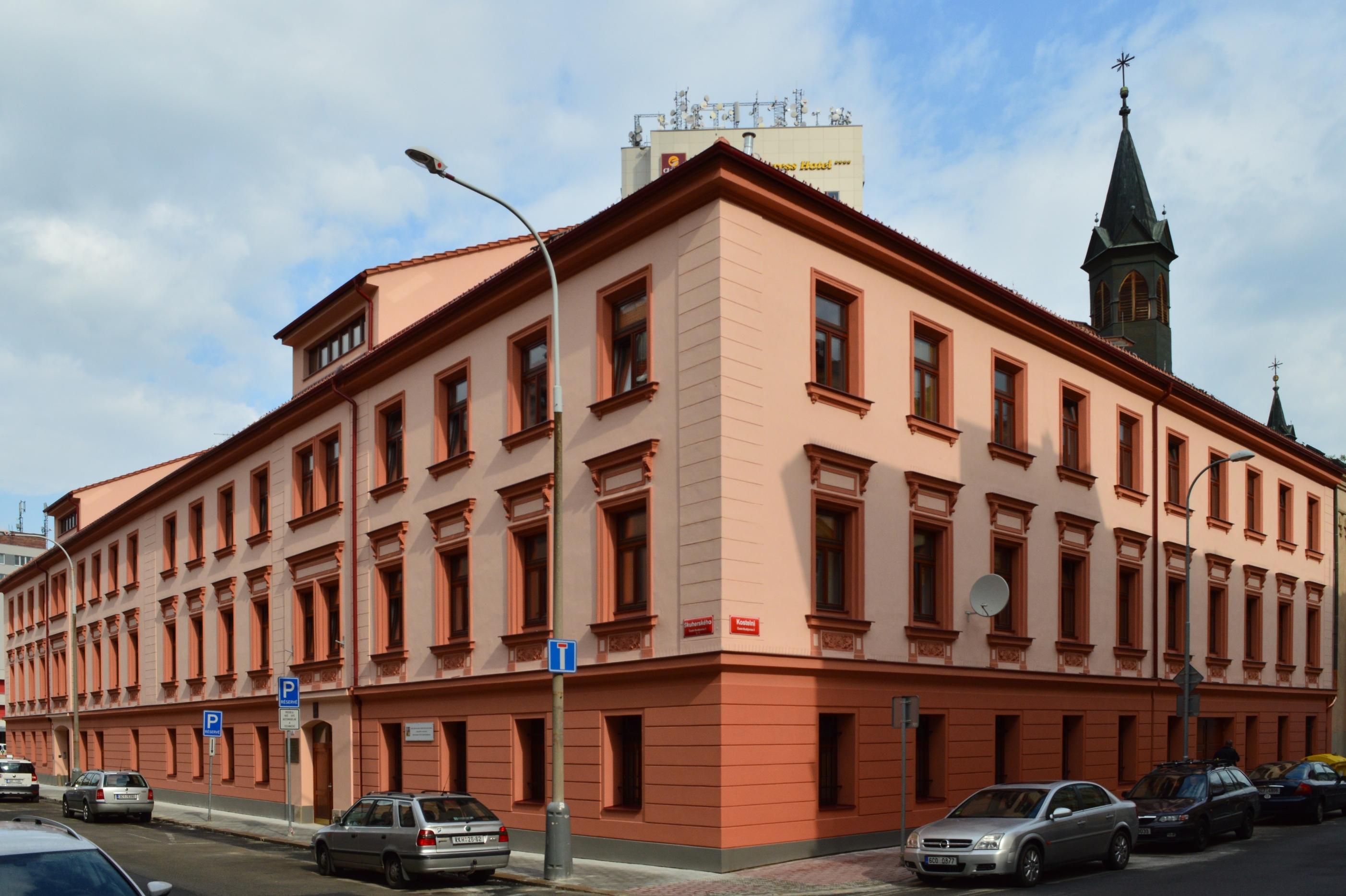 VOŠ, SPŠ automobilní a technická České Budějovice