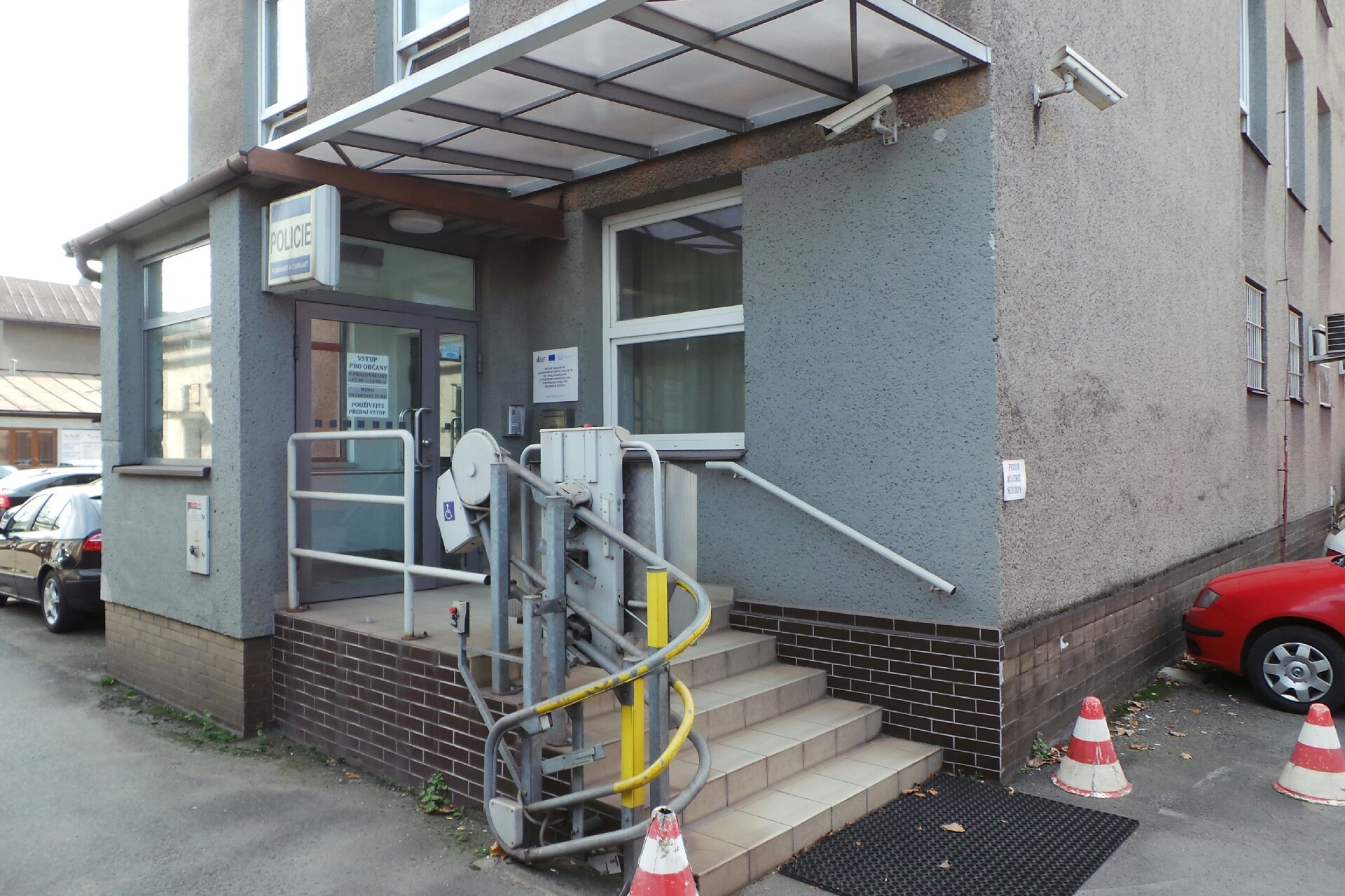 Policie ČR - Obvodní oddělení Třinec foto 2