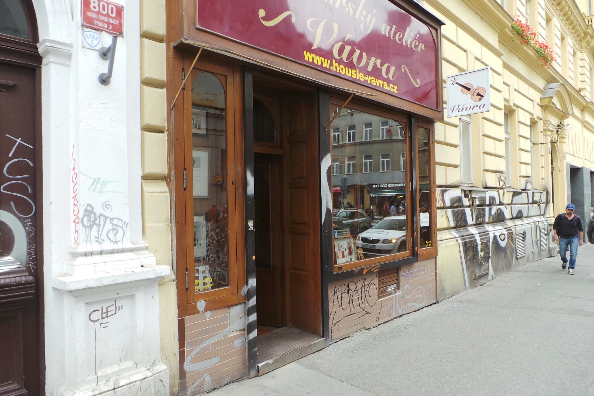 Houslařský atelier Vávra