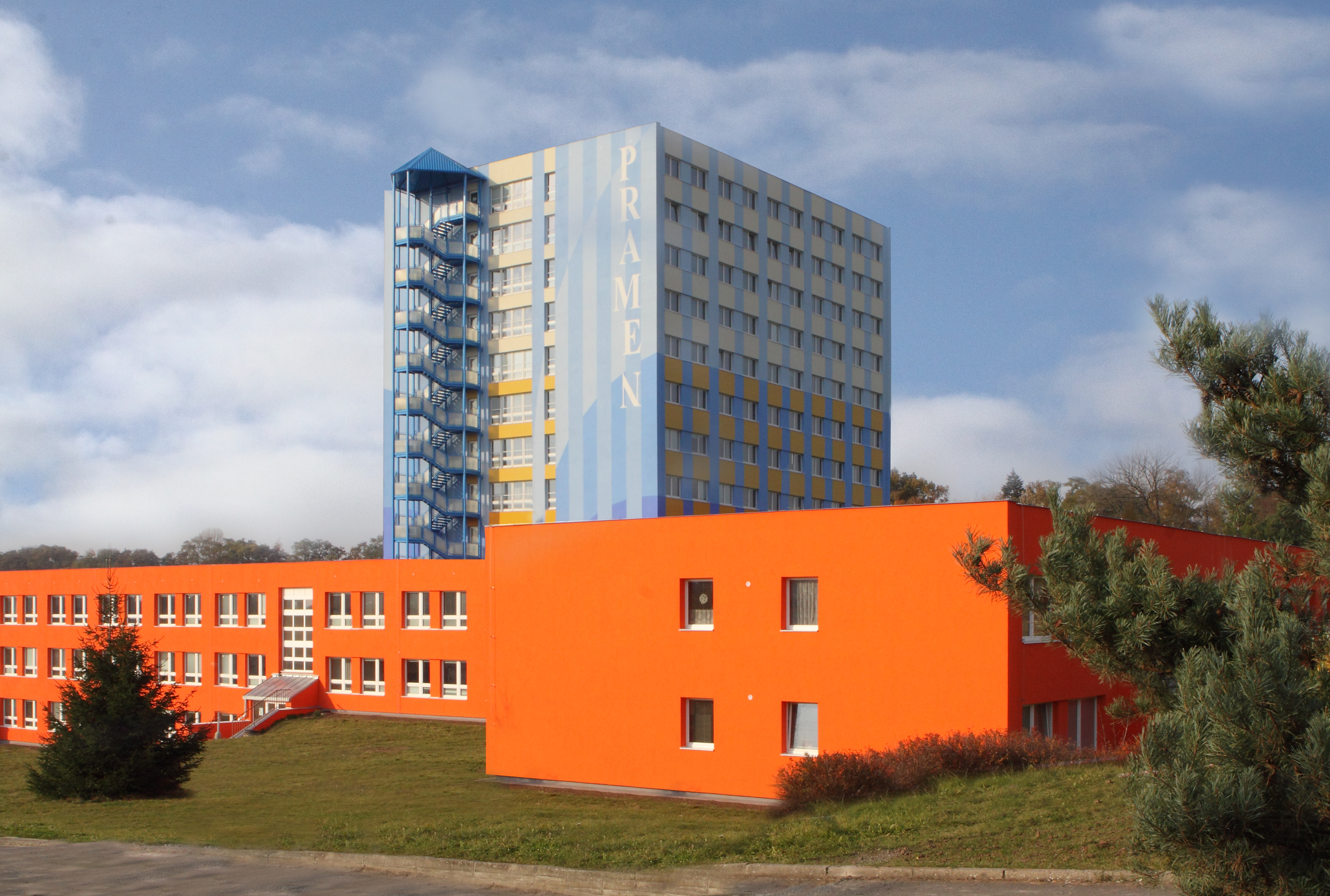 Střední odborné učiliště gastronomie a podnikání Praha, Hloubětín - Školní jídelna