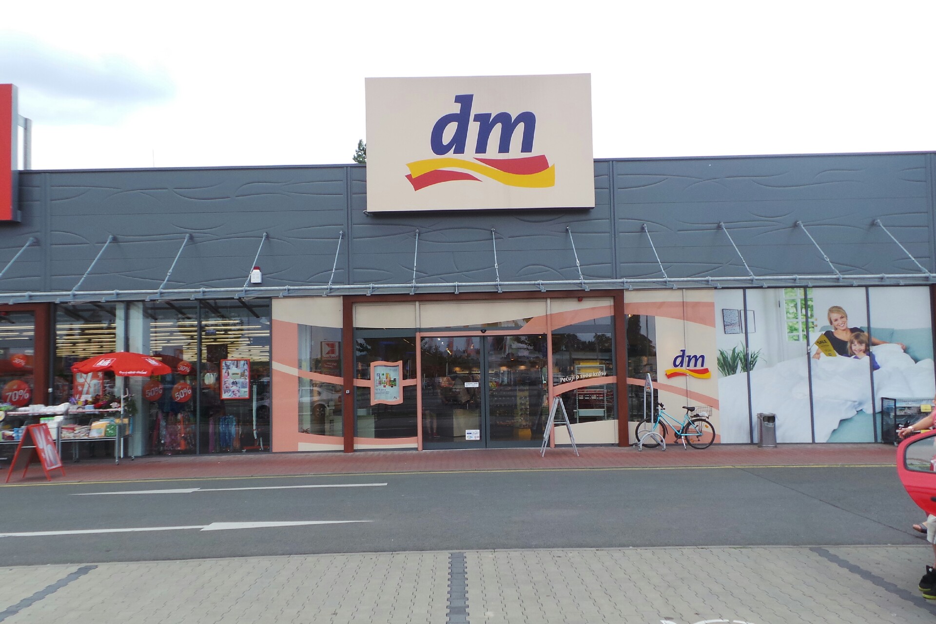 dm drogerie markt s.r.o.