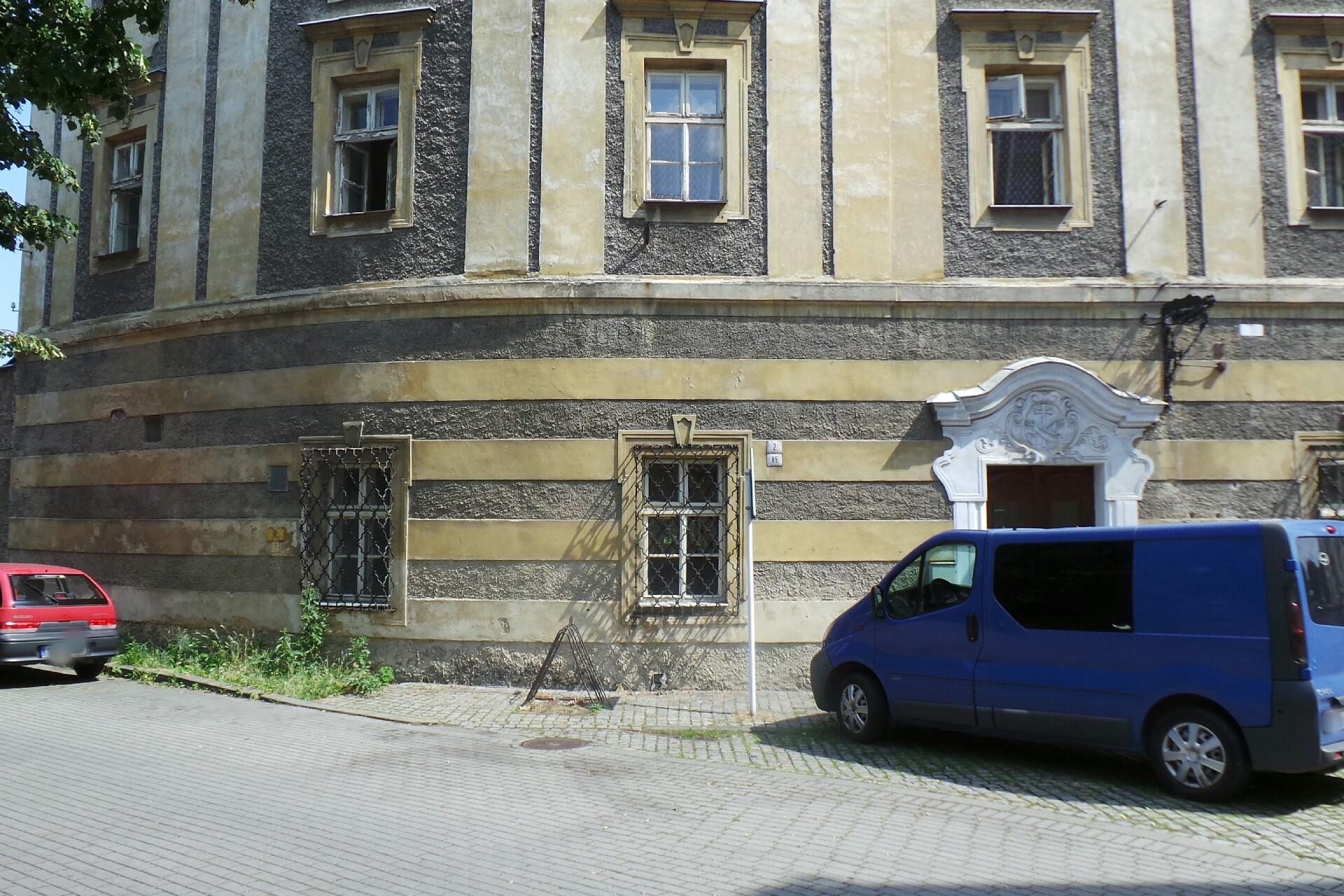 Konvent minoritů v Krnově