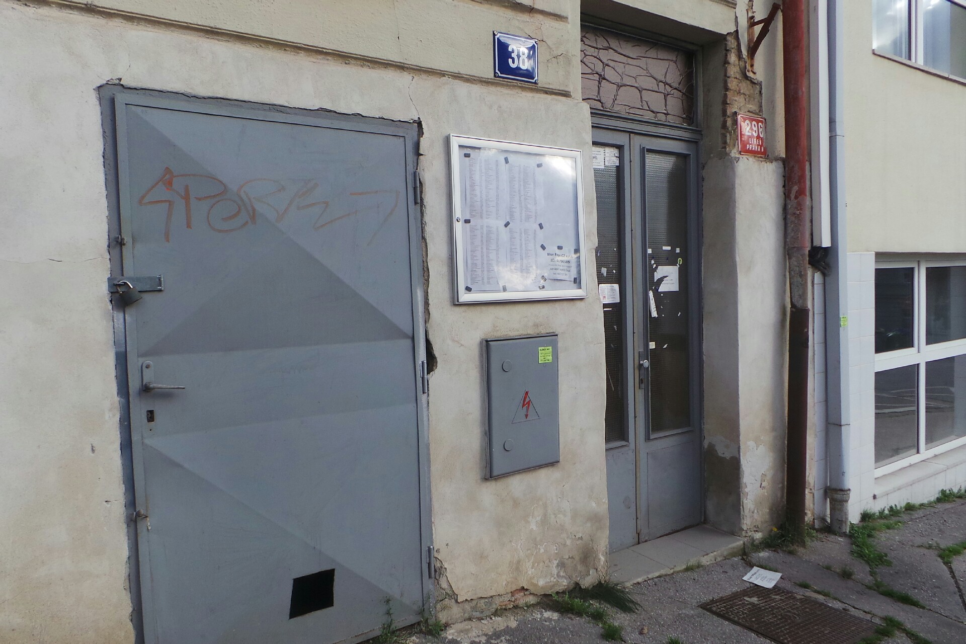 Smart financial service s.r.o.