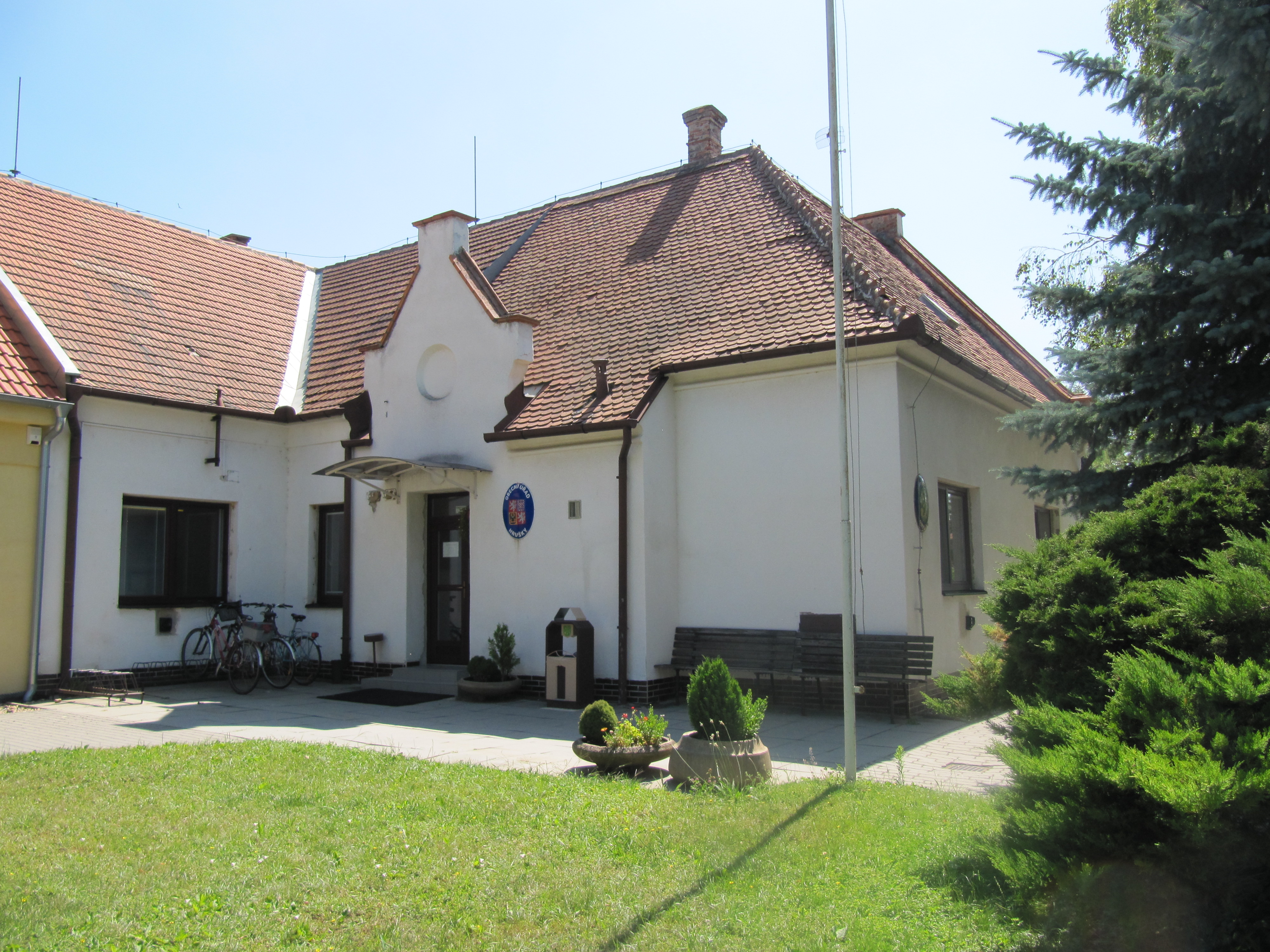 Hrušky - obecní úřad