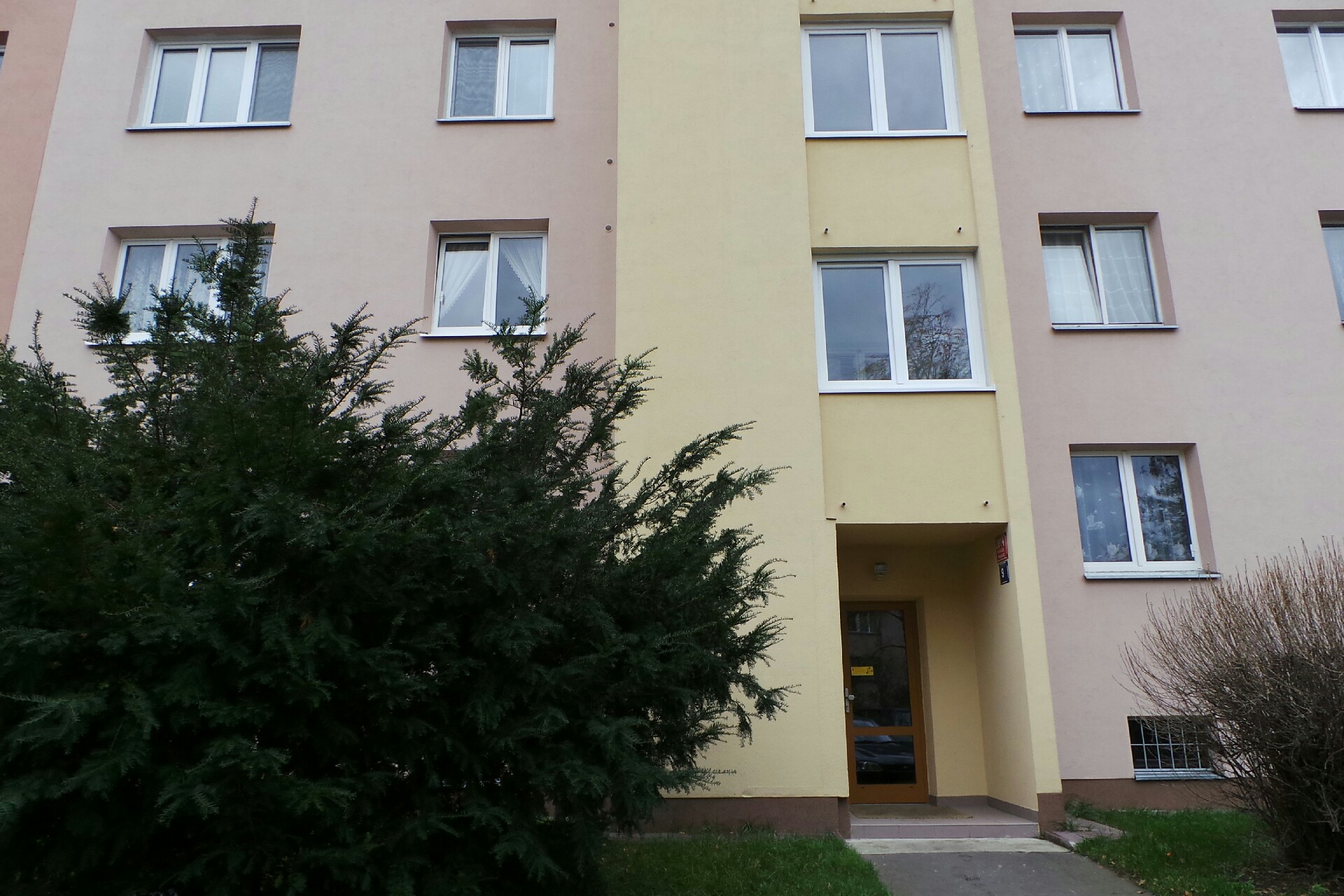 STOP PROBLÉM, spol. s r.o.