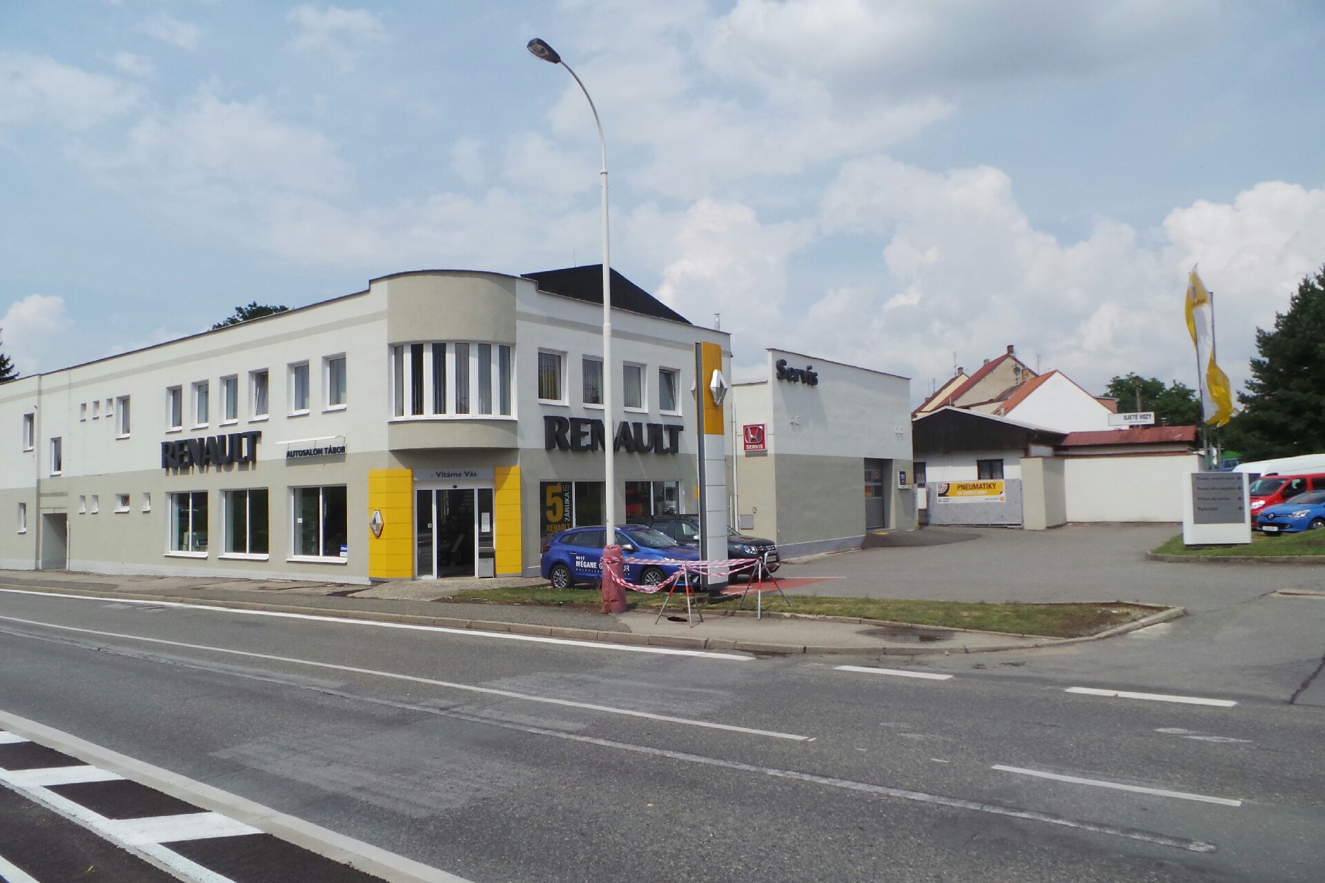 AUTOSALON Tábor, s.r.o.