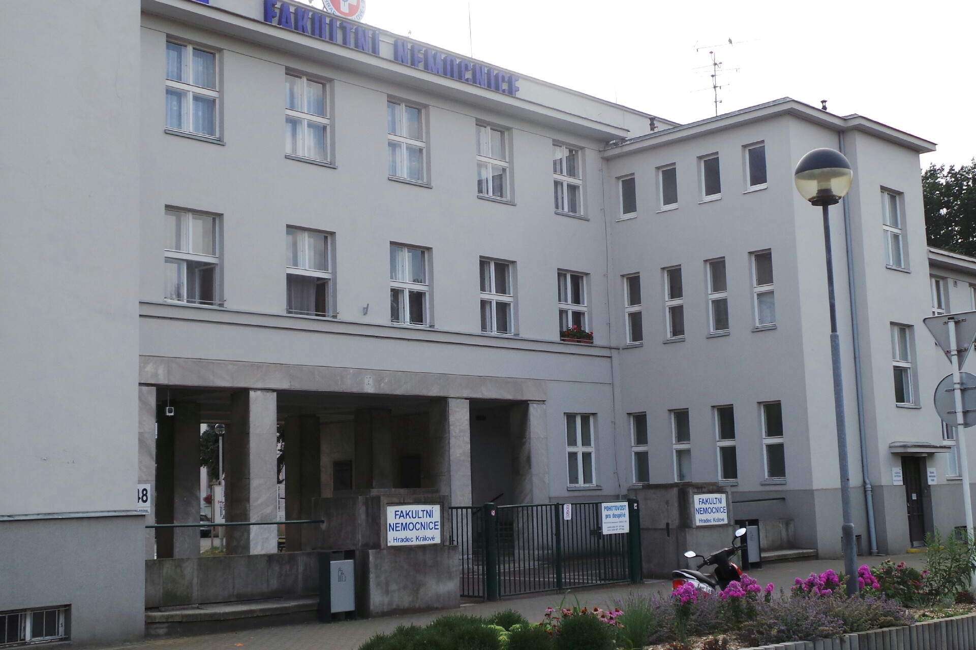 Transfuzní oddělení - Fakultní nemocnice Hradec Králové