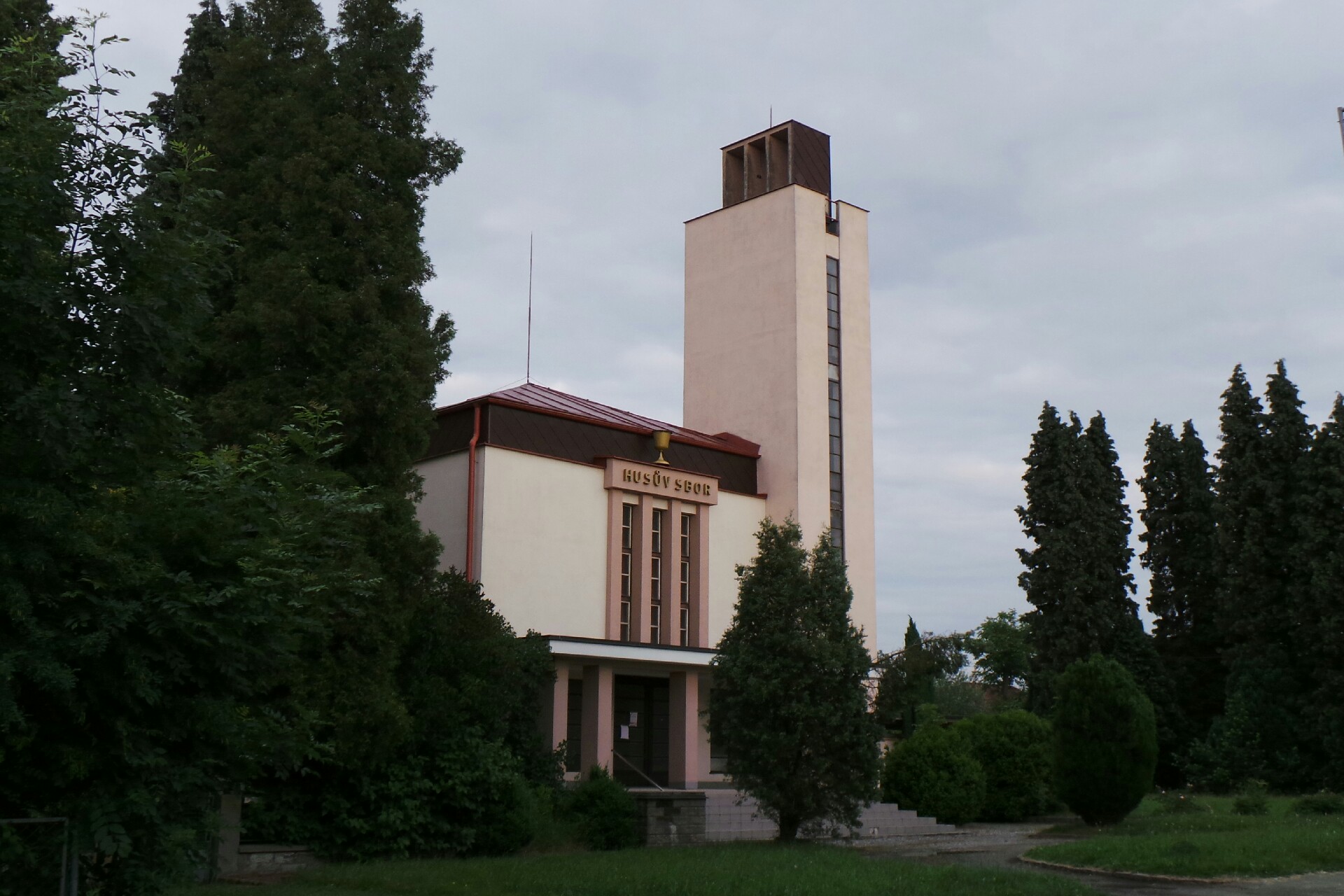 Náboženská obec Církve československé husitské v Dobrušce